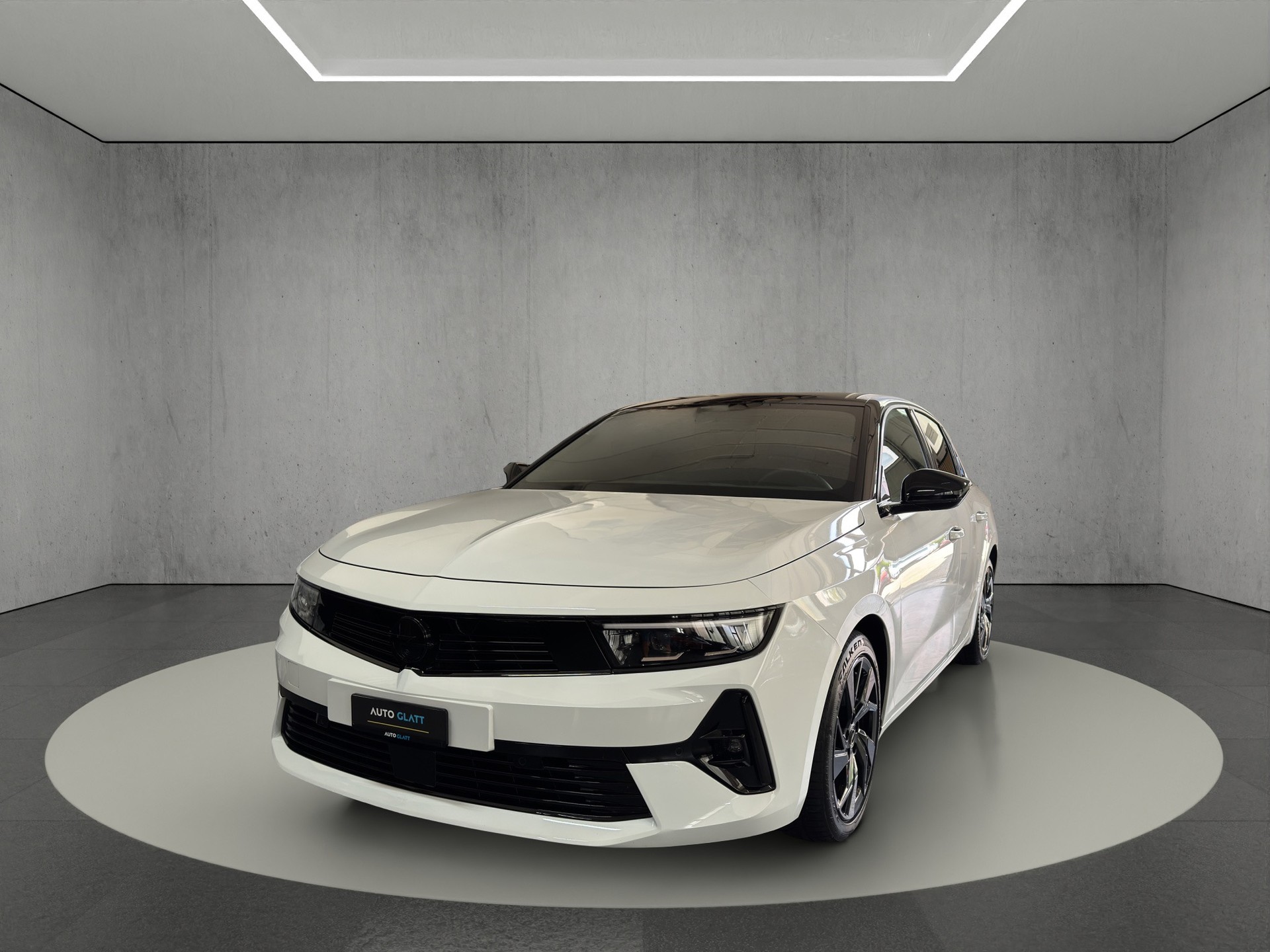 OPEL Astra 1.2i Turbo GS A-image-23