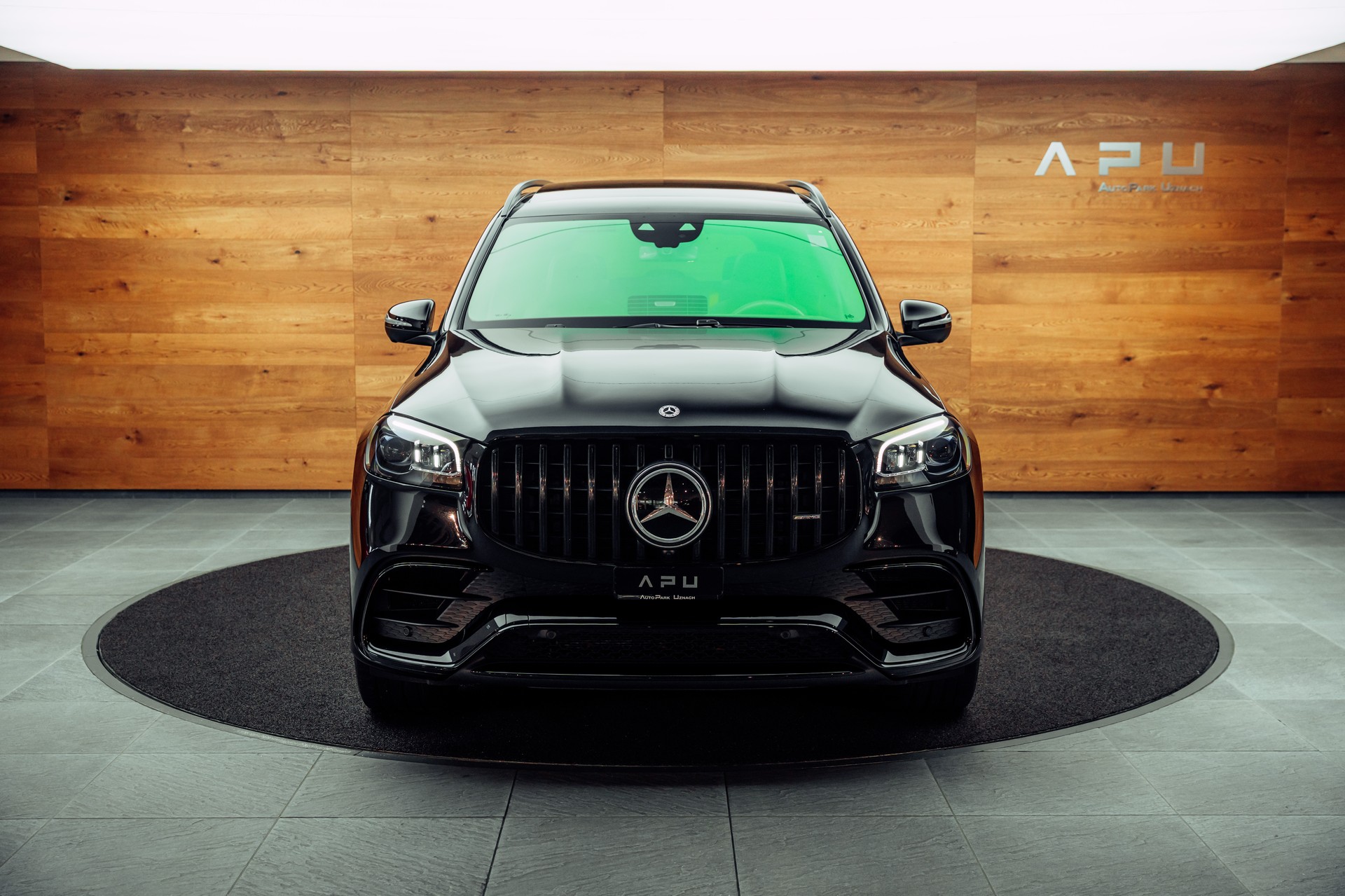 MERCEDES-BENZ GLS 63 4Matic + TCT 9G-image-20