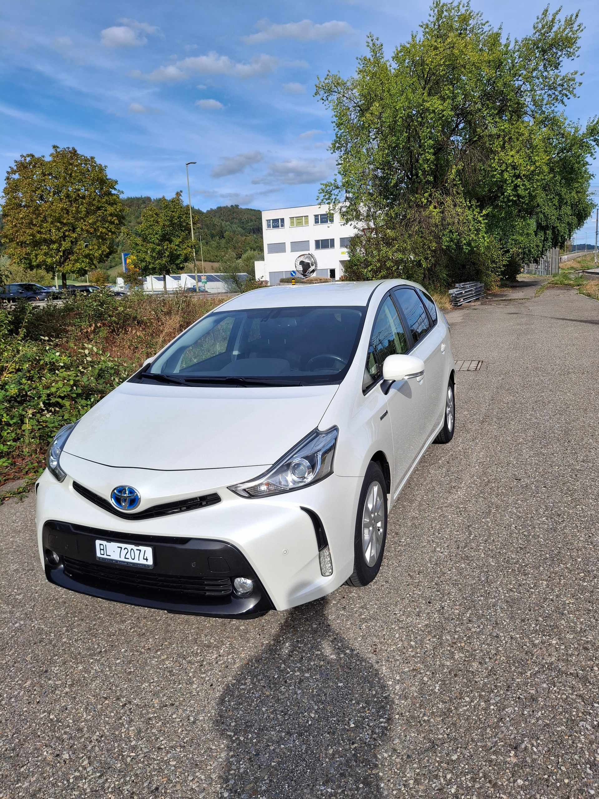 TOYOTA 1.8 VVTi HSD Sol