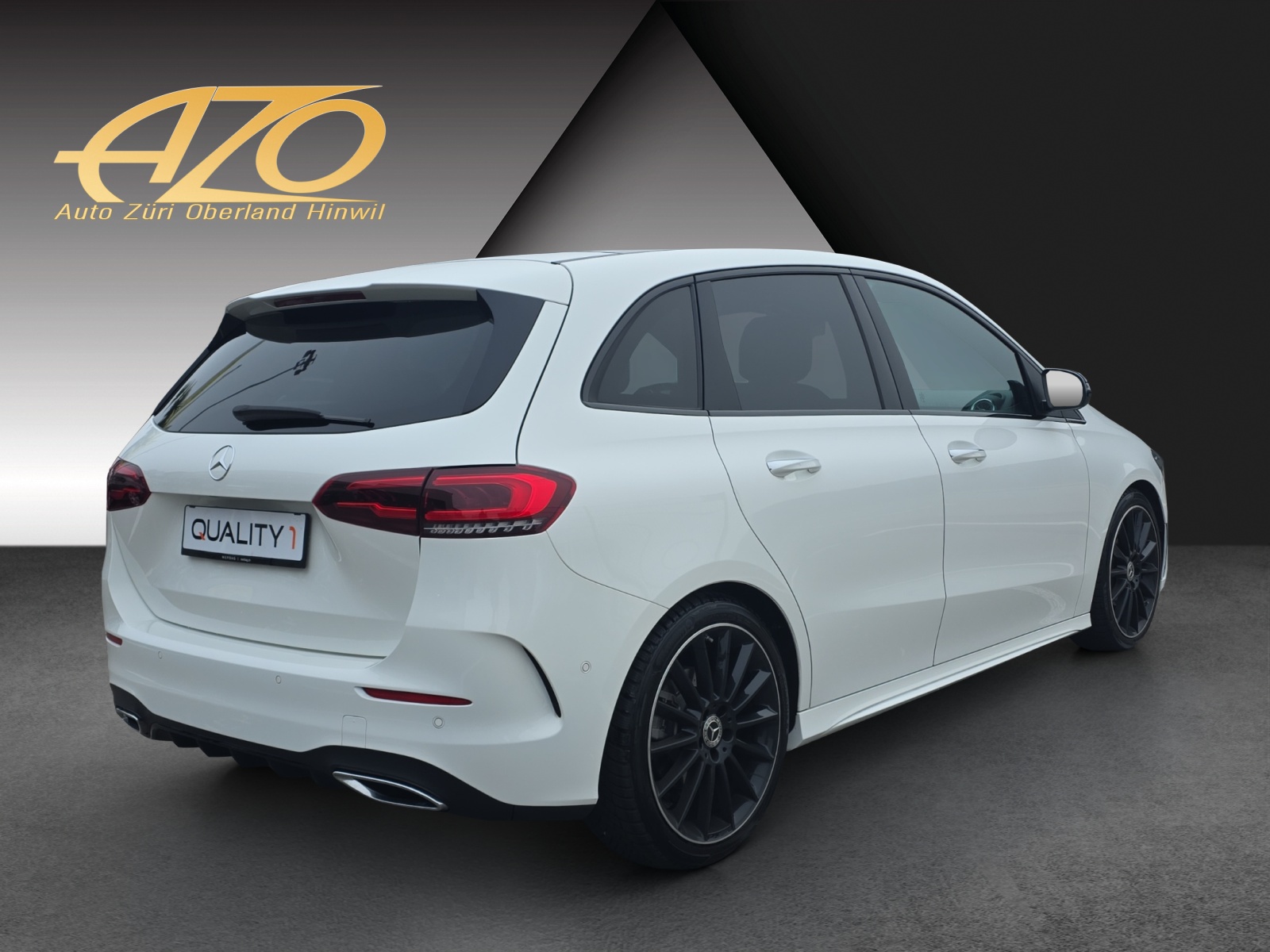 MERCEDES-BENZ B 220 4Matic AMG Line 7G-DCT-showroom-element-2