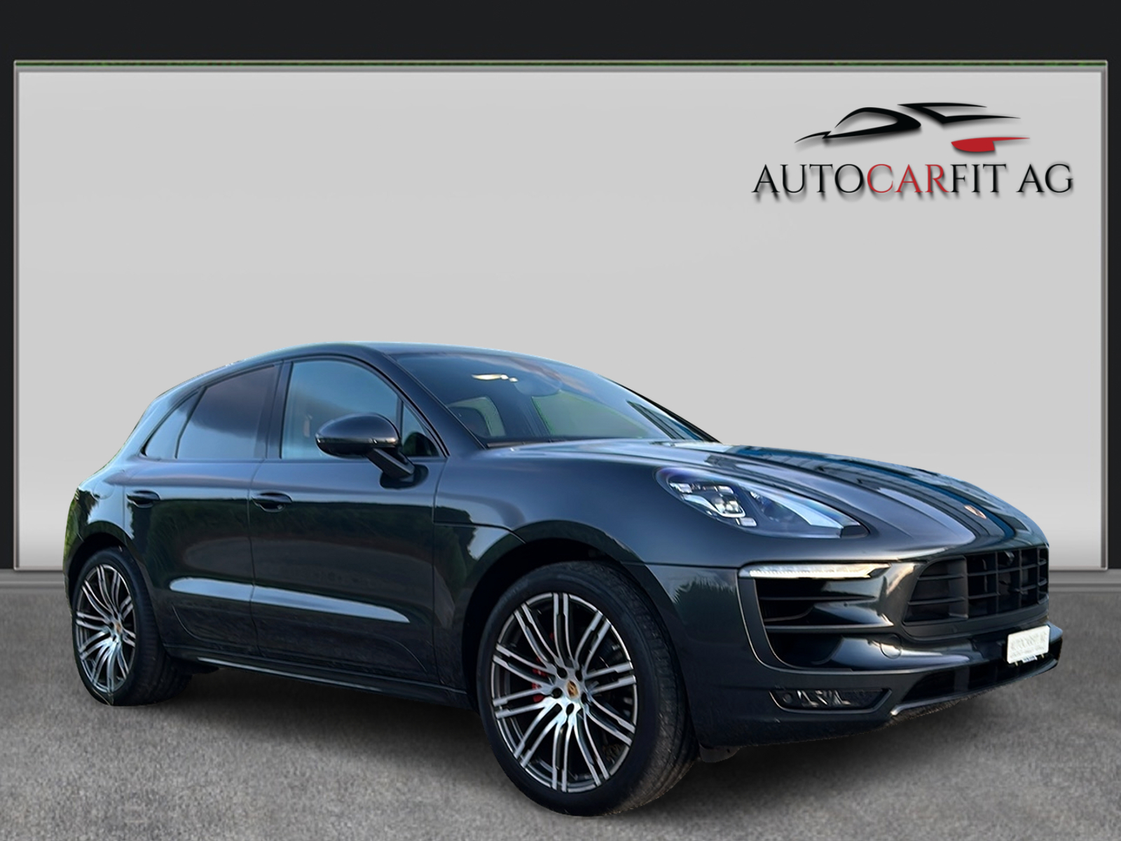 PORSCHE Macan GTS PDK-image-8
