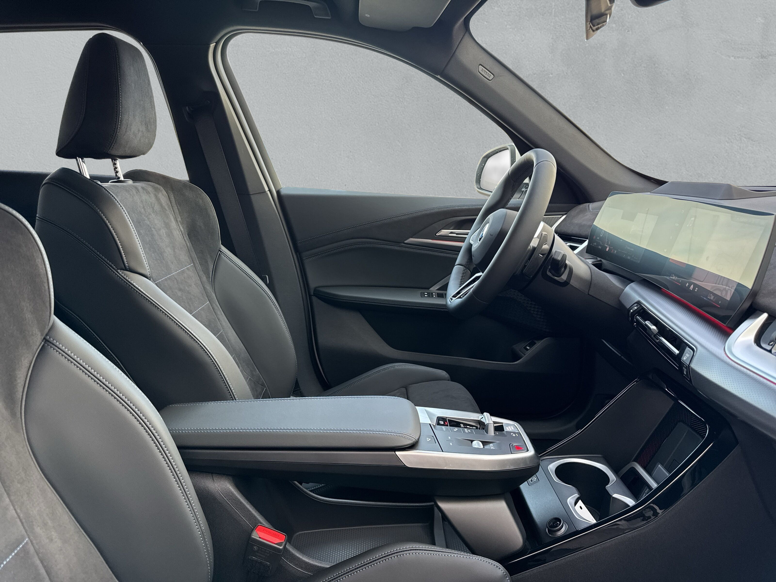 BMW X1 xDrive 25e M Sport-image-13