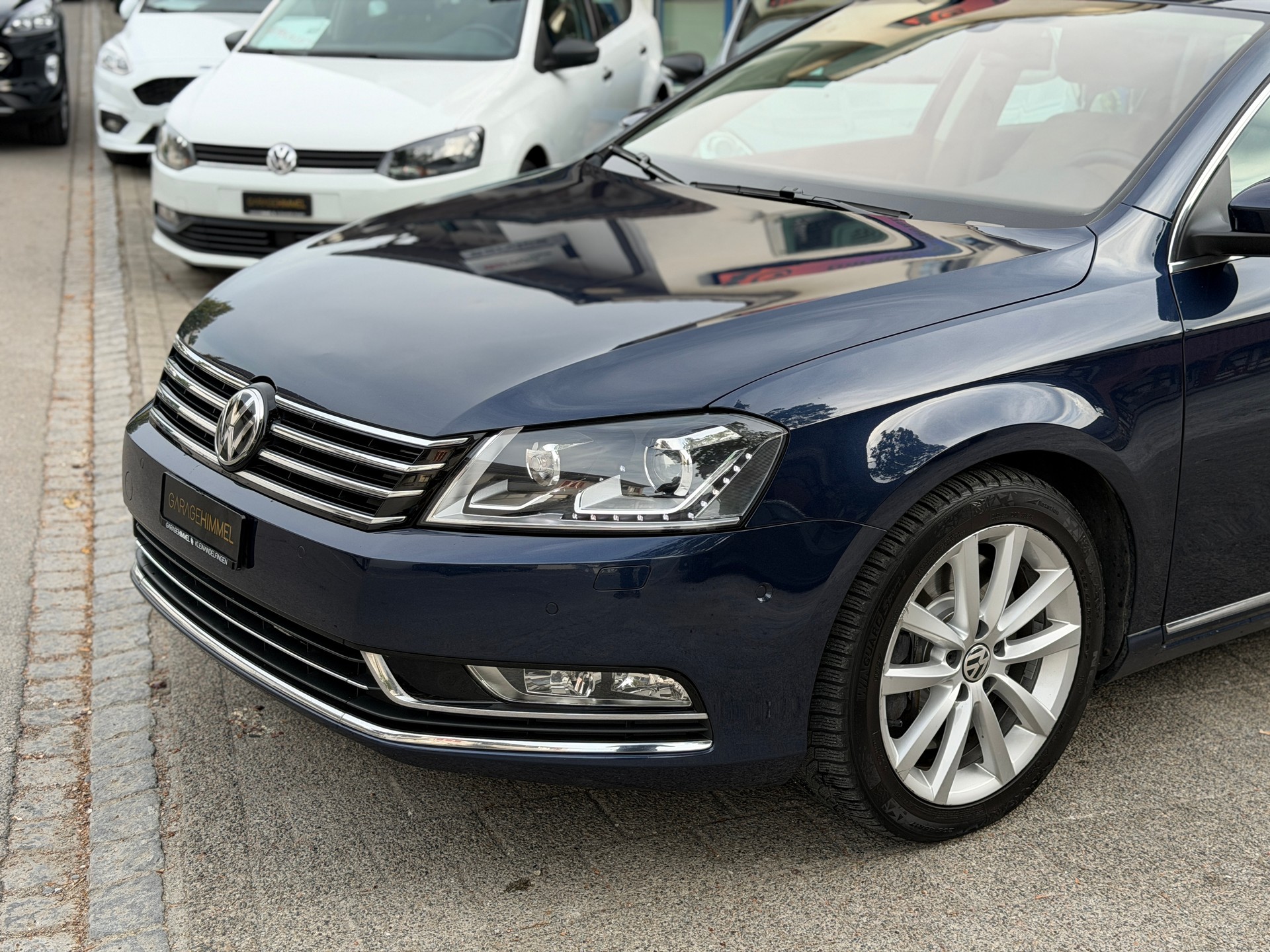 VW Passat Variant 3.6 FSI Highline 4Motion DSG-image-1