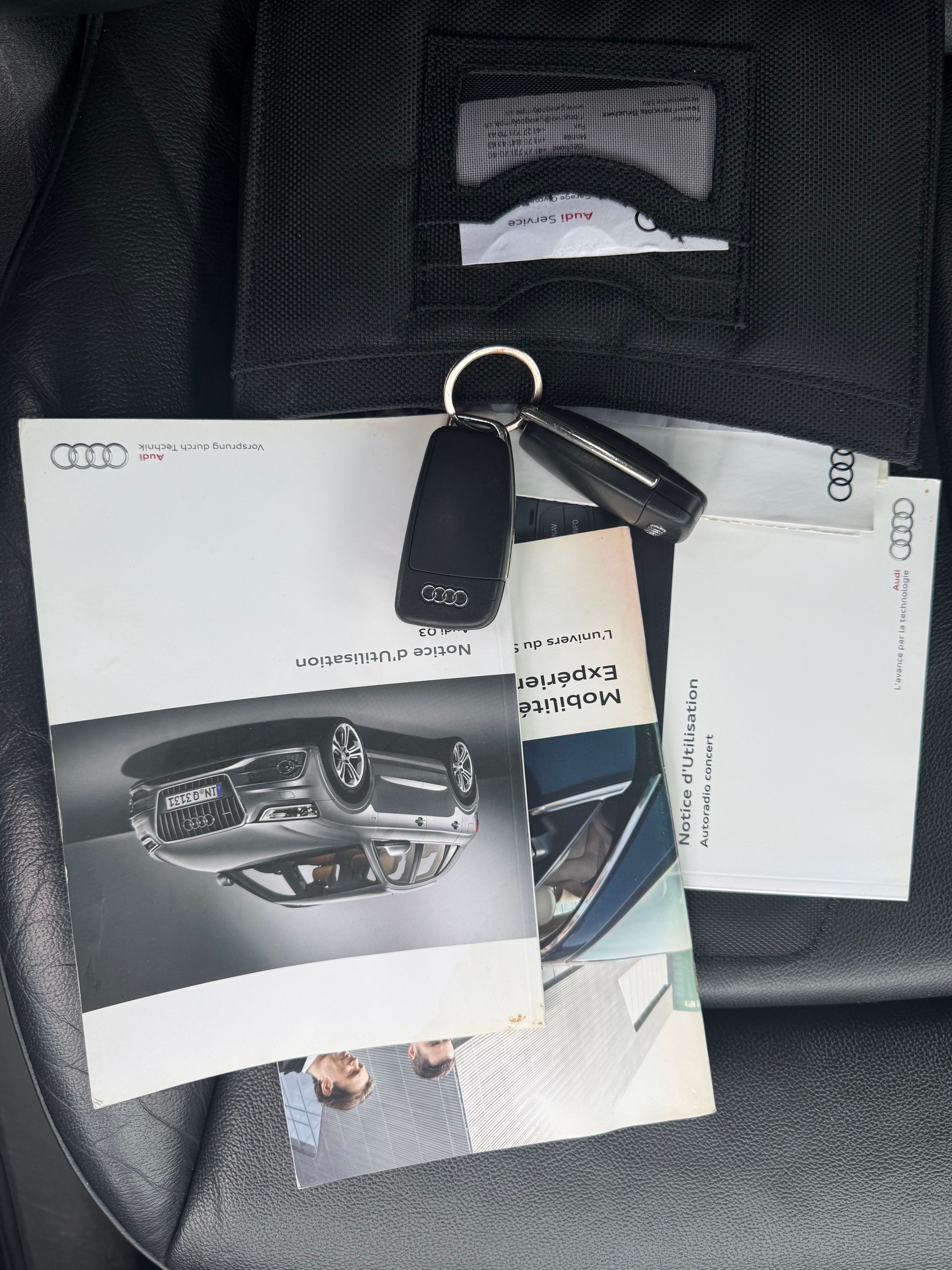 AUDI Q3 2.0 TDI Start quattro S-tronic-image-14