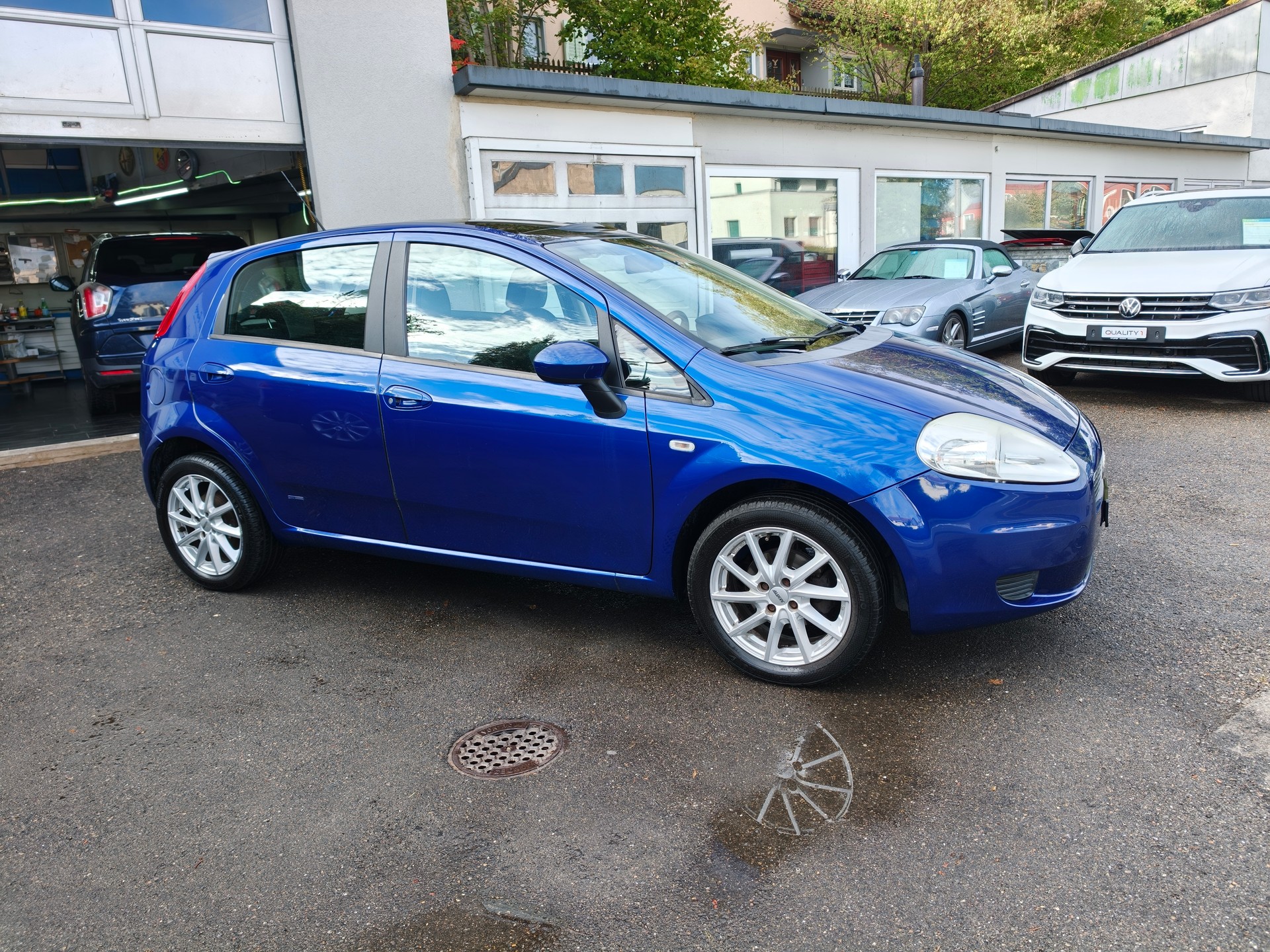 FIAT Punto 1.4 Emotion Design "GIUGIARO"-showroom-element-2