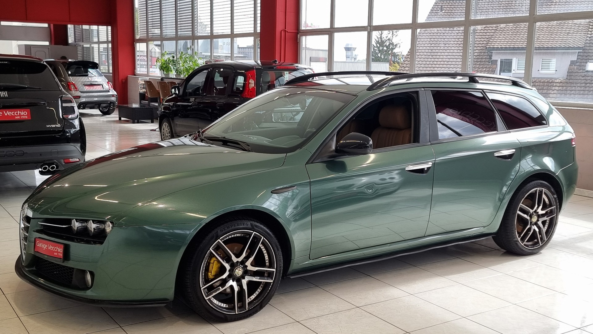 ALFA ROMEO 159 Sportwagon 1.9 JTD Distinctive-showroom-element-1