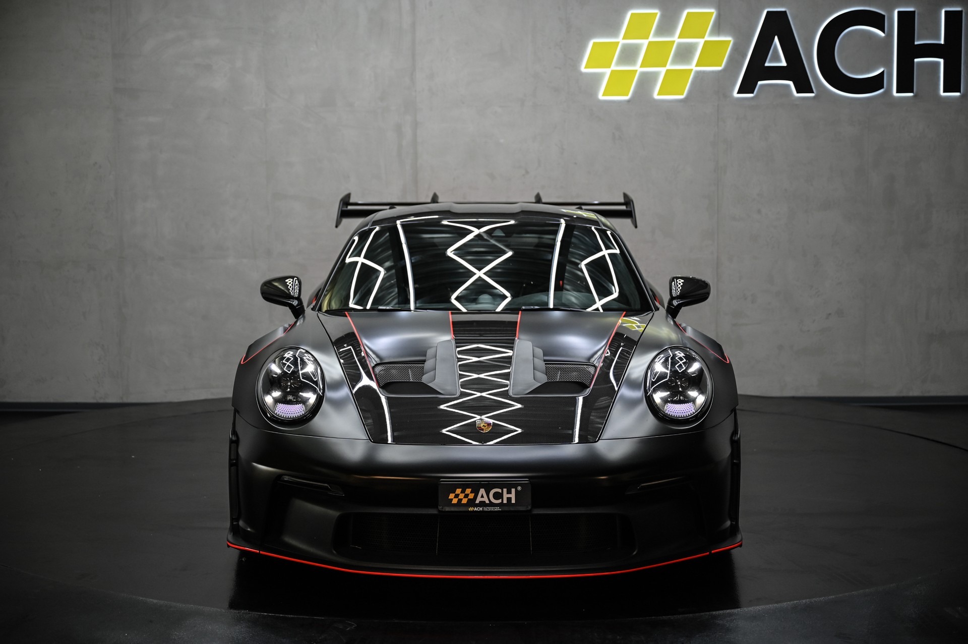PORSCHE 911 GT3 RS PDK mit Weissach Paket-showroom-element-1