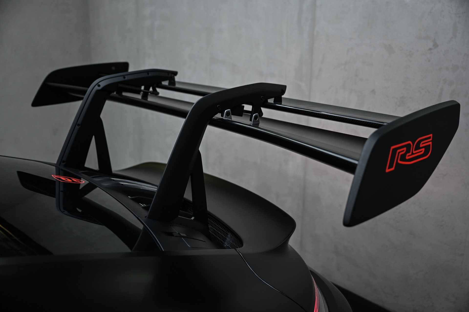 PORSCHE 911 GT3 RS PDK mit Weissach Paket-image-23