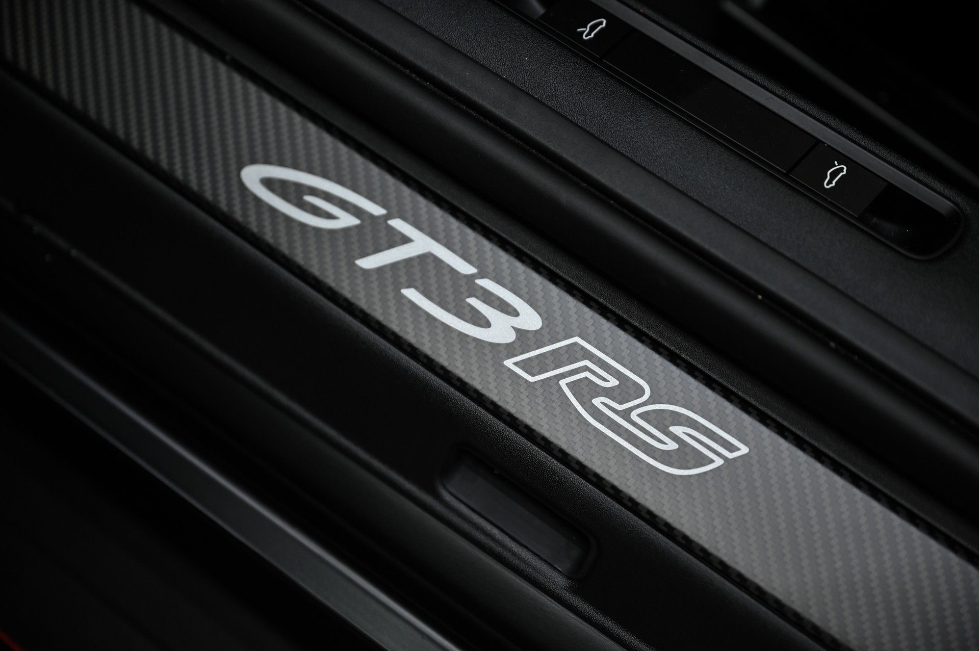 PORSCHE 911 GT3 RS PDK mit Weissach Paket-image-31