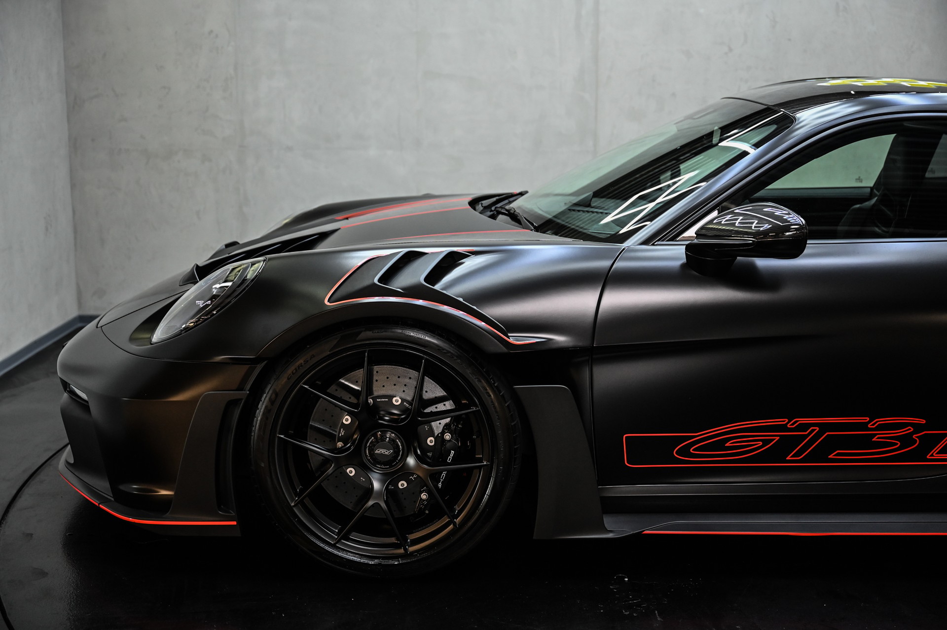 PORSCHE 911 GT3 RS PDK mit Weissach Paket-image-9