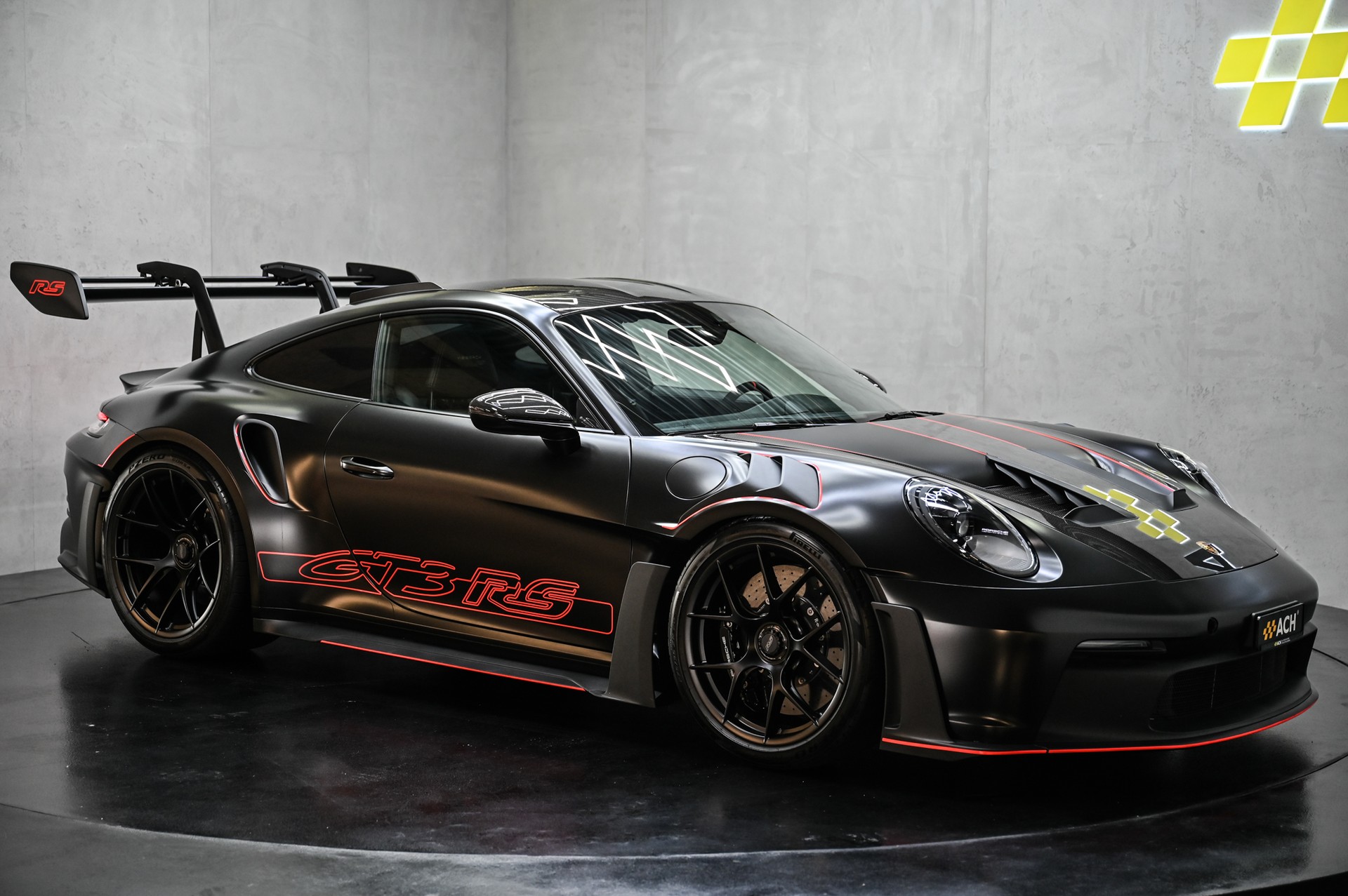 PORSCHE 911 GT3 RS PDK mit Weissach Paket-image-15