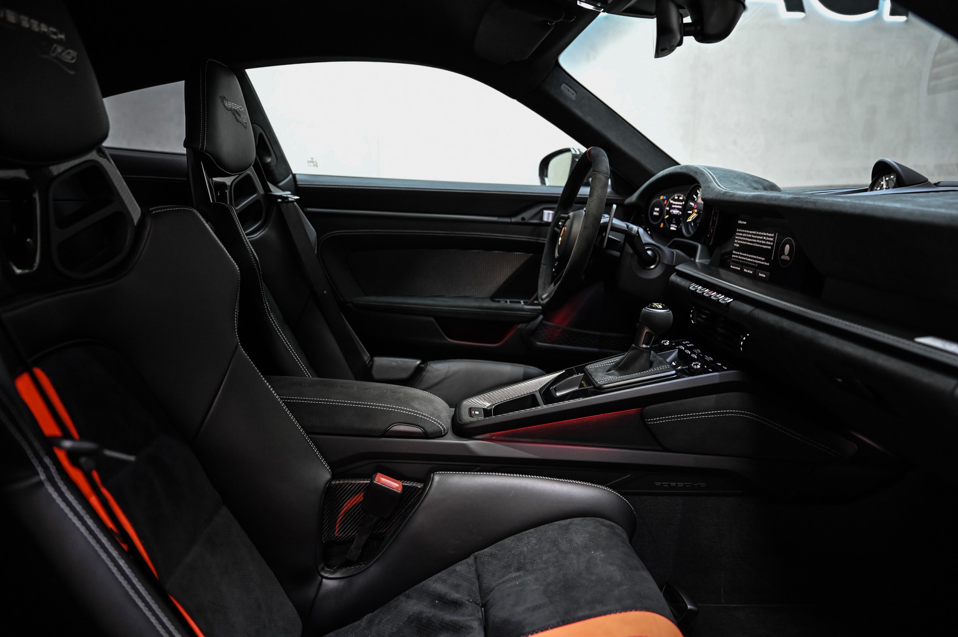 PORSCHE 911 GT3 RS PDK mit Weissach Paket-image-27