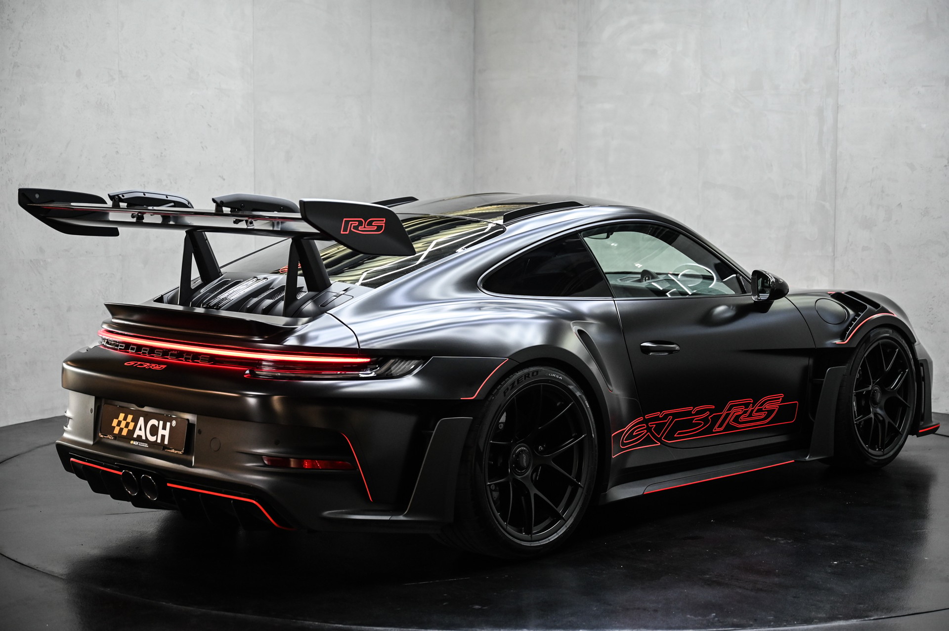 PORSCHE 911 GT3 RS PDK mit Weissach Paket-image-5