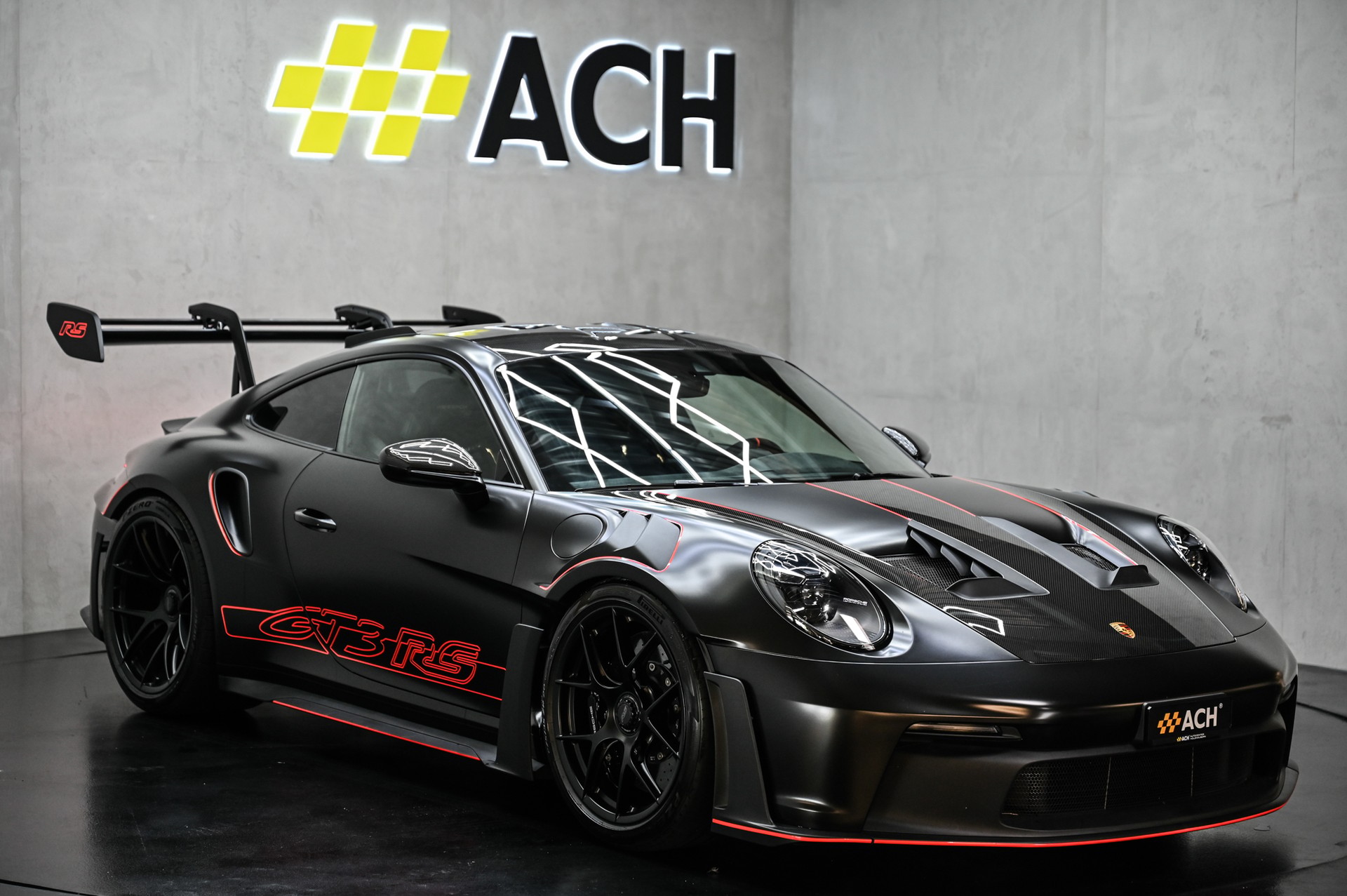 PORSCHE 911 GT3 RS PDK mit Weissach Paket