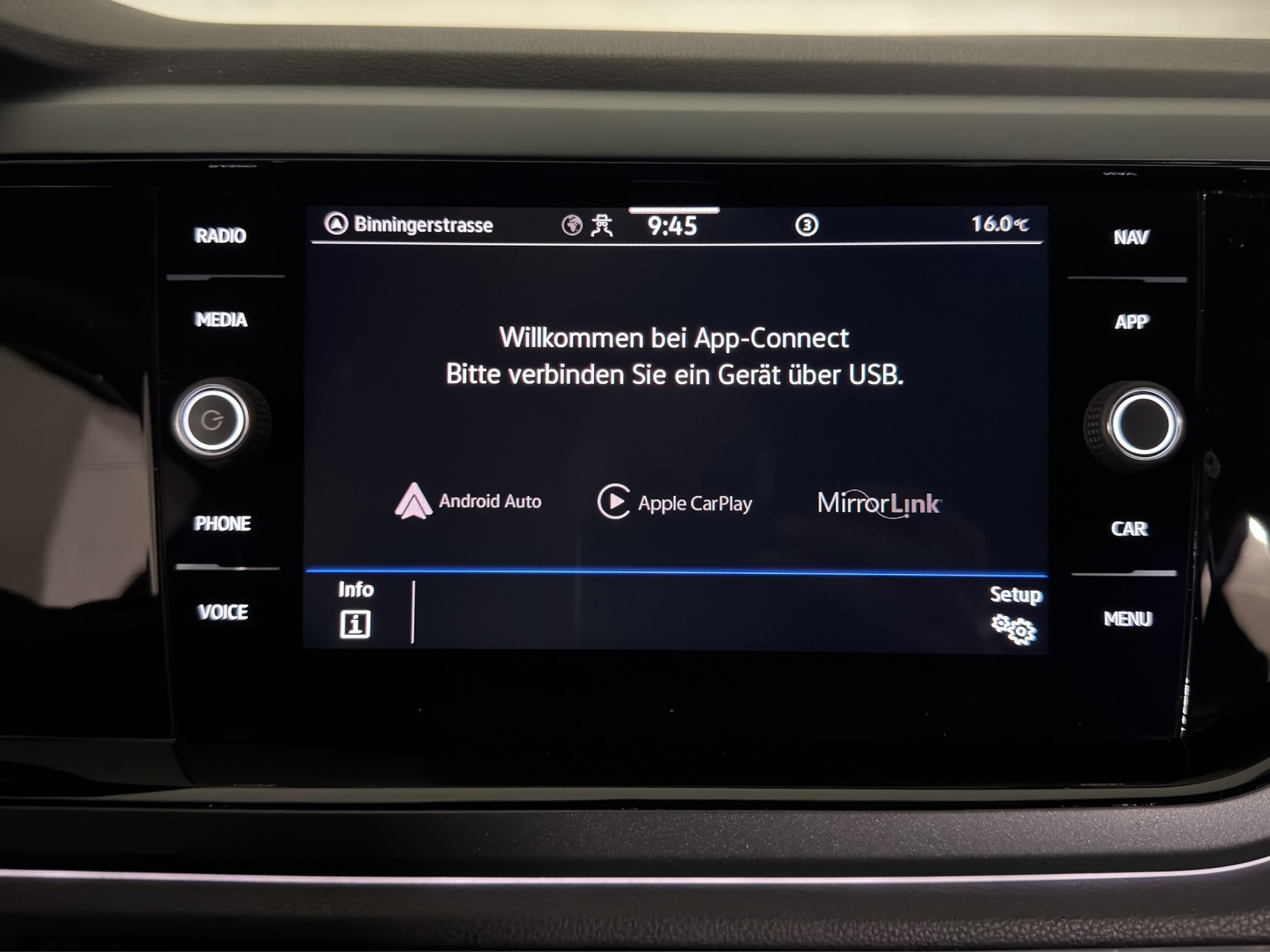 VW Polo 1.0 TSI R-Line DSG-image-18