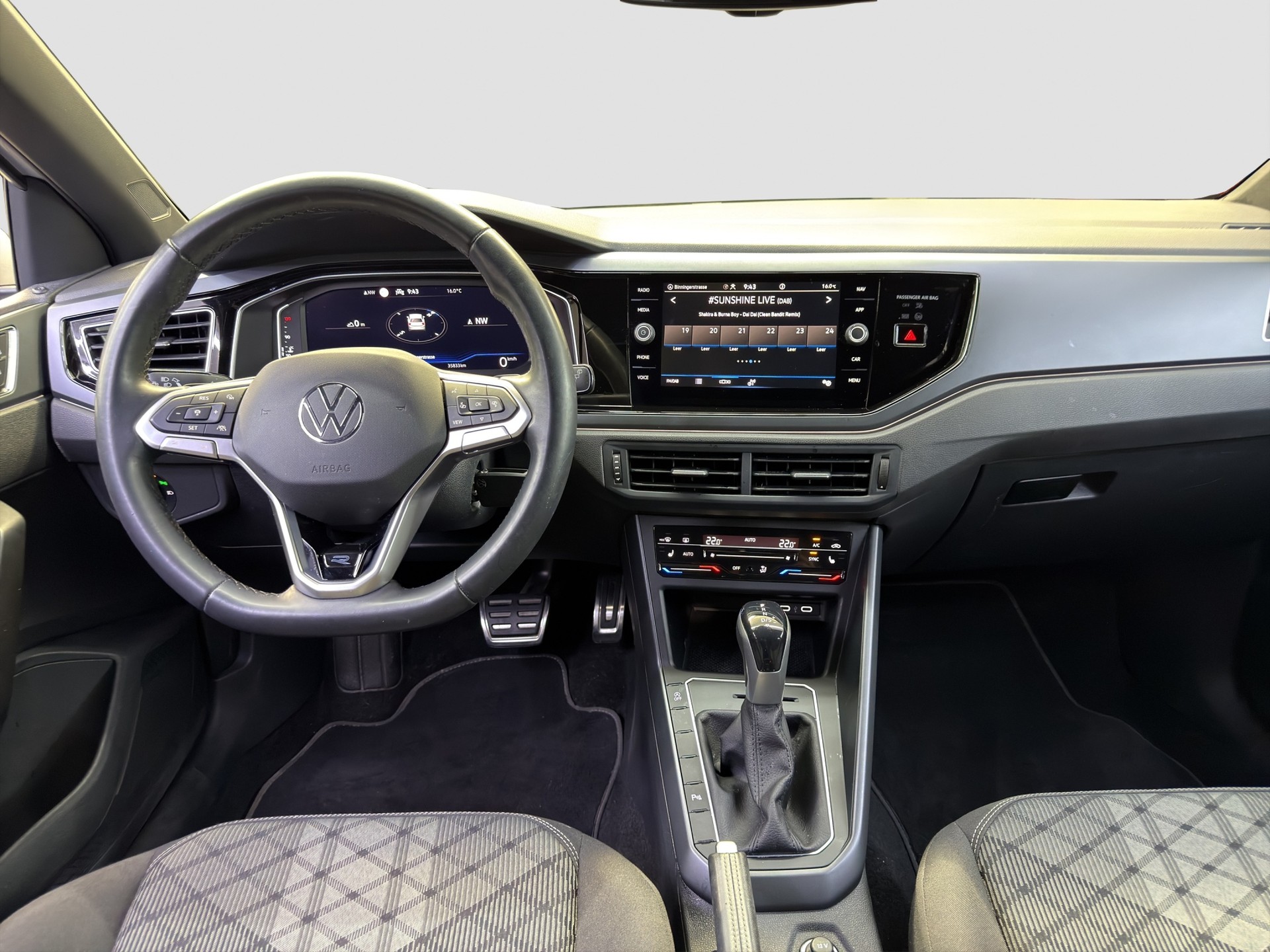 VW Polo 1.0 TSI R-Line DSG-image-11