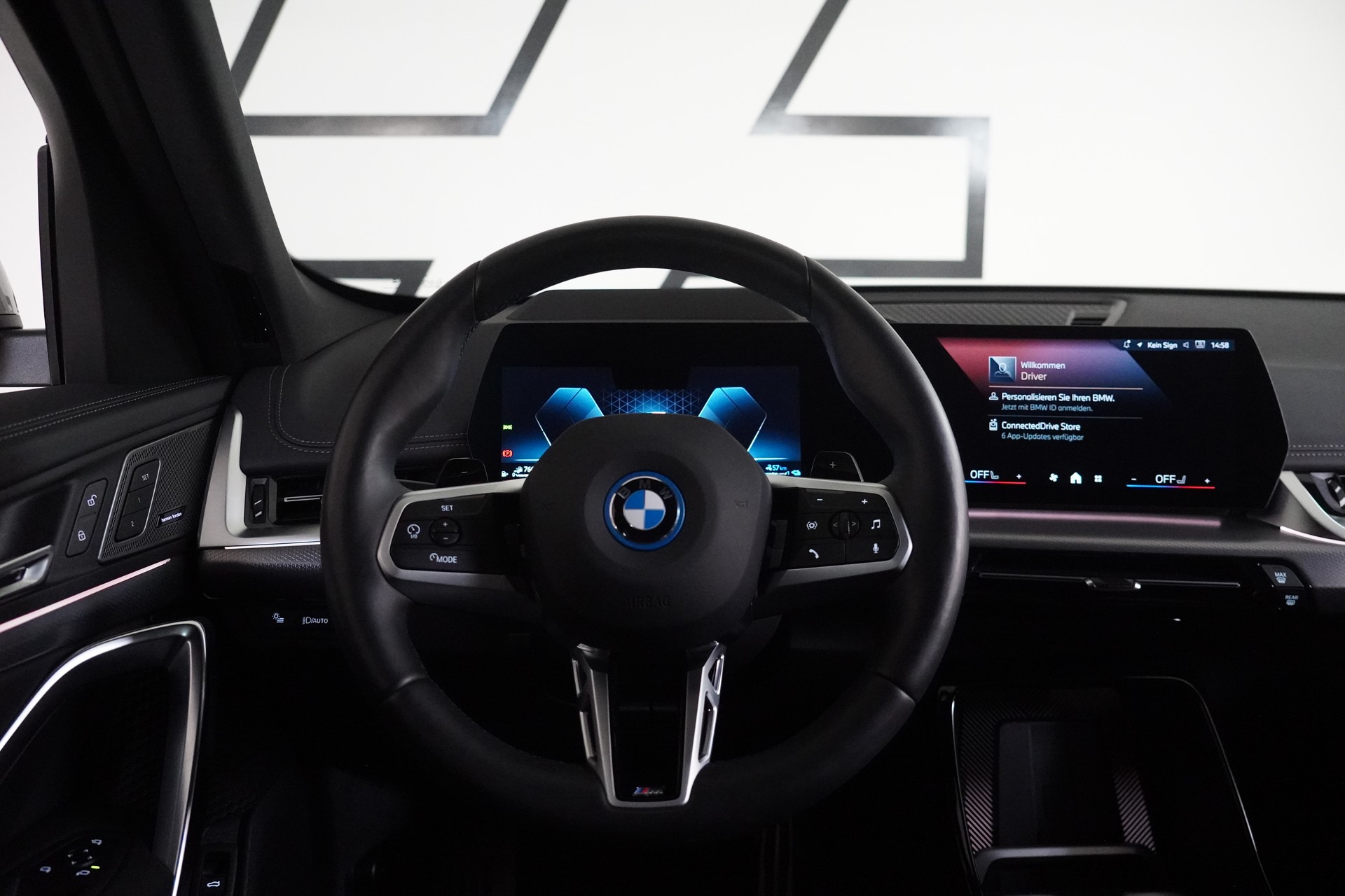 BMW X1 xDrive 30e M Sport-image-23