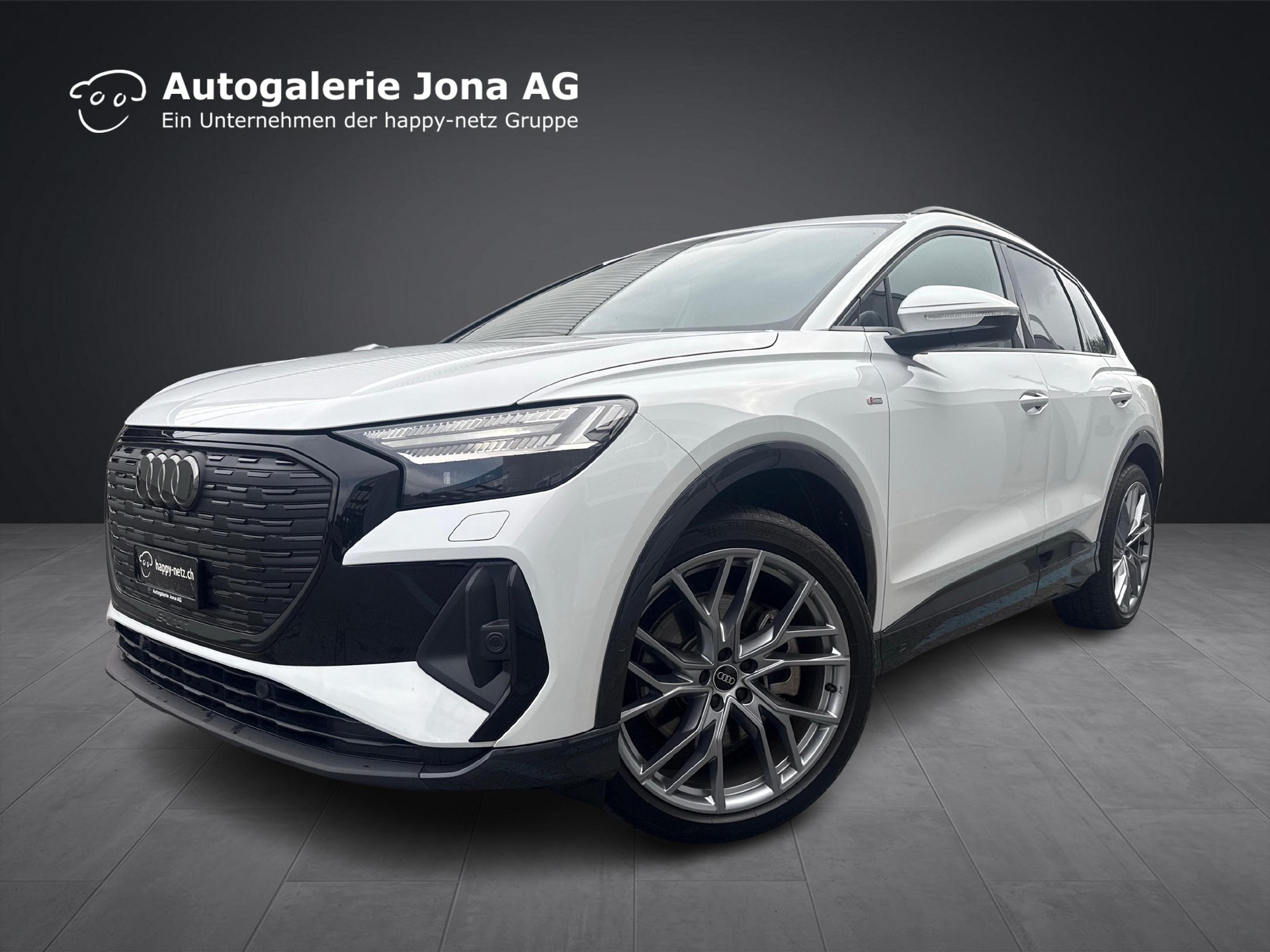 AUDI Q4 e-tron 55 quattro