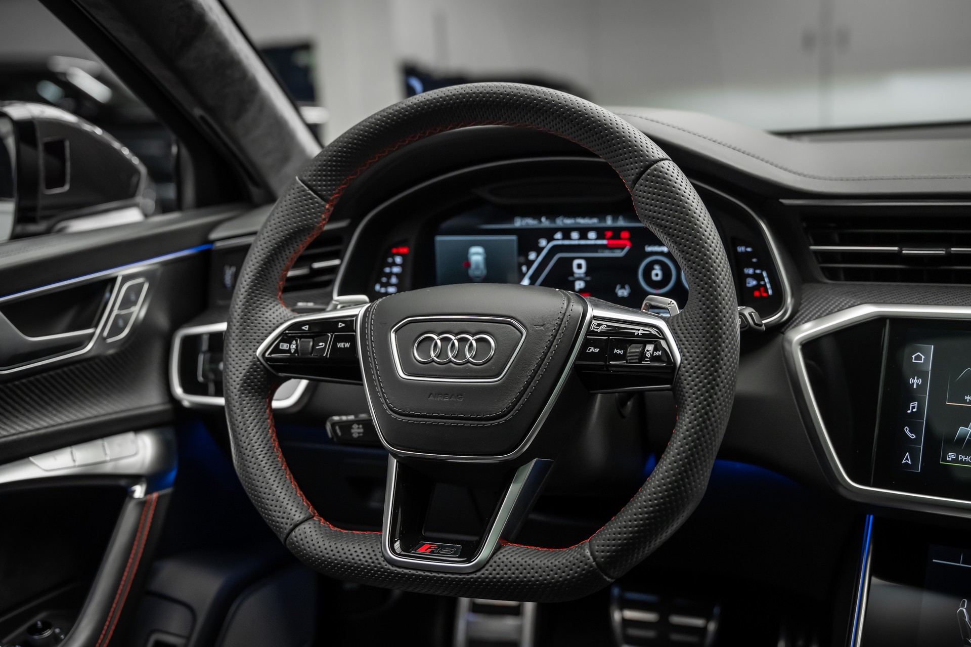 AUDI * RS6 AVANT ABT R * 740 PS * ABT 22 ZOLL & TIEFERLEGUNG * ABT AUSPUFFANLAGE * FULL CARBON INNEN & AUSSEN * LEASING AB 650.- *-image-24
