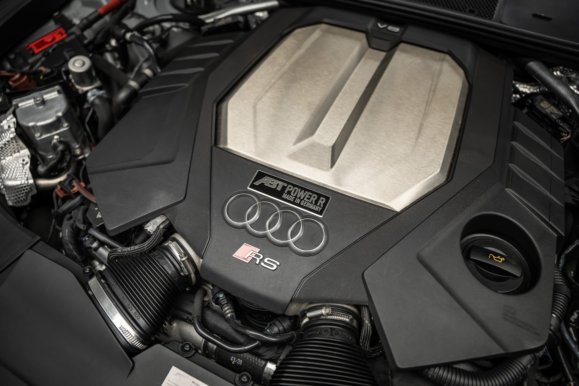 AUDI * RS6 AVANT ABT R * 740 PS * ABT 22 ZOLL & TIEFERLEGUNG * ABT AUSPUFFANLAGE * FULL CARBON INNEN & AUSSEN * LEASING AB 650.- *-image-16