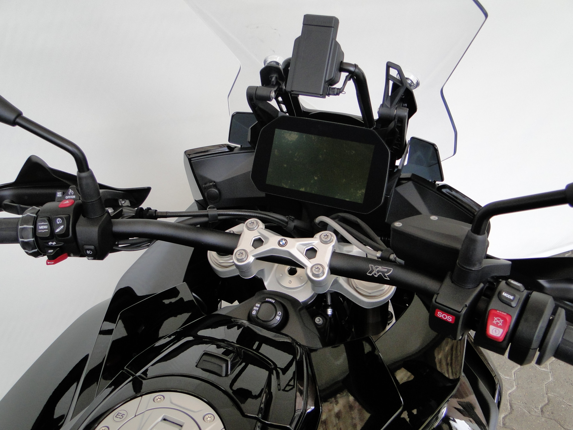 BMW S 1000 XR-image-9