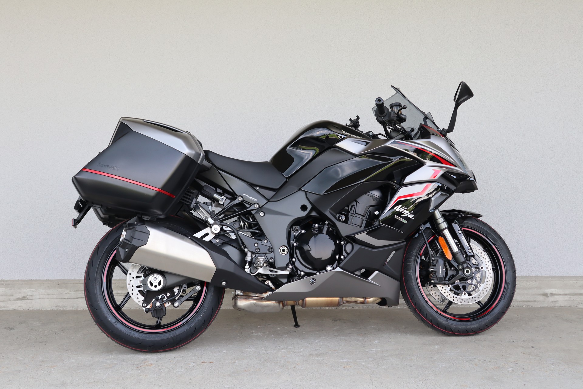 KAWASAKI Ninja 1000 SX Tourer-image-1