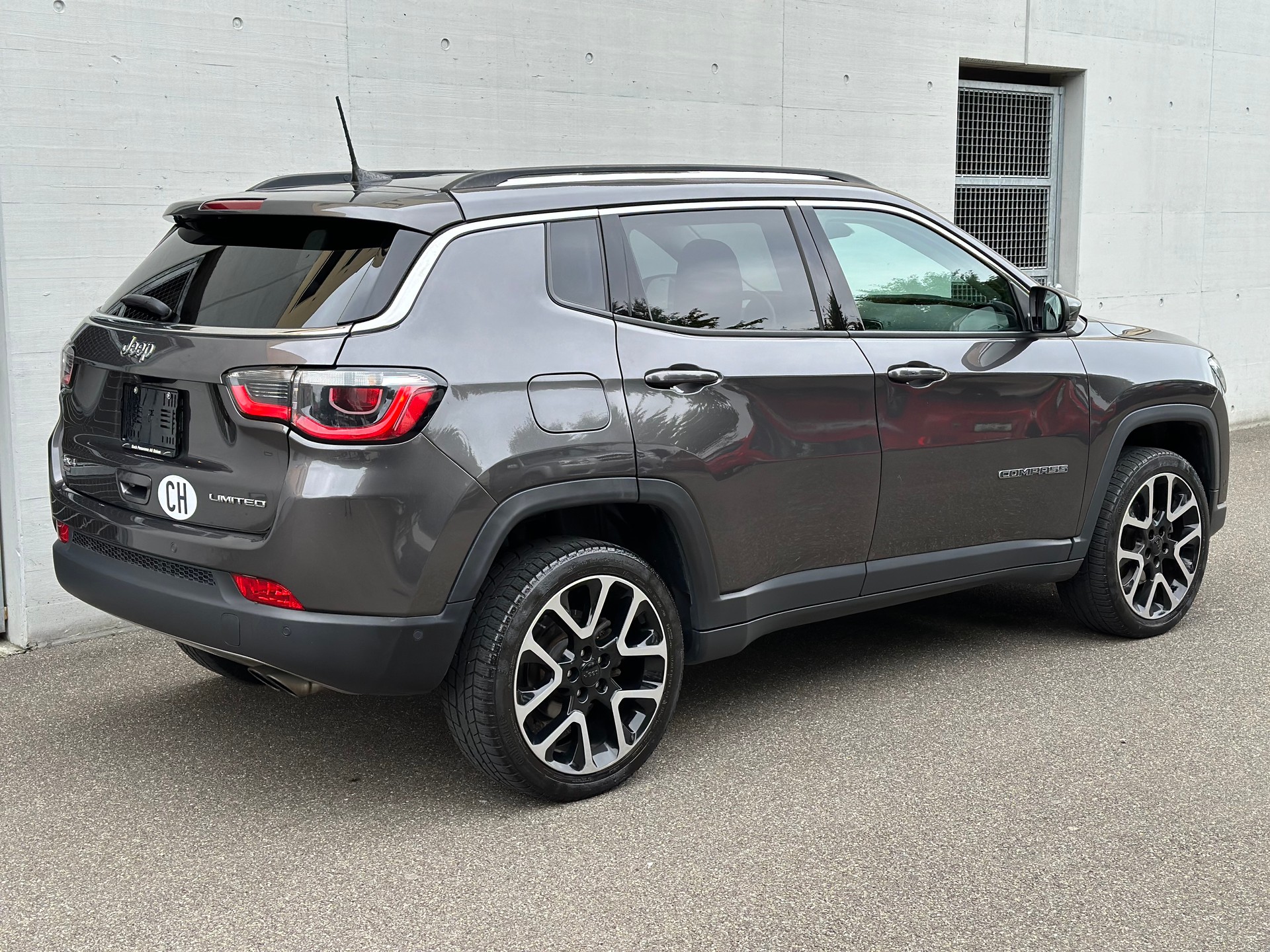 JEEP Compass 1.4 Turbo Limited AWD 9ATX-image-5