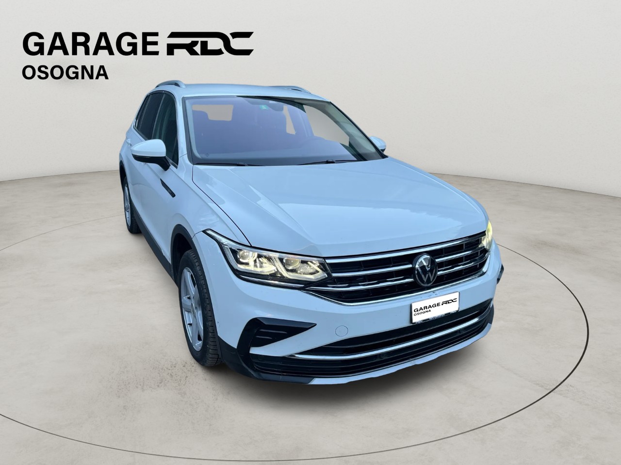 VW Tiguan 2.0 TDI SCR Elegance 4Motion DSG
