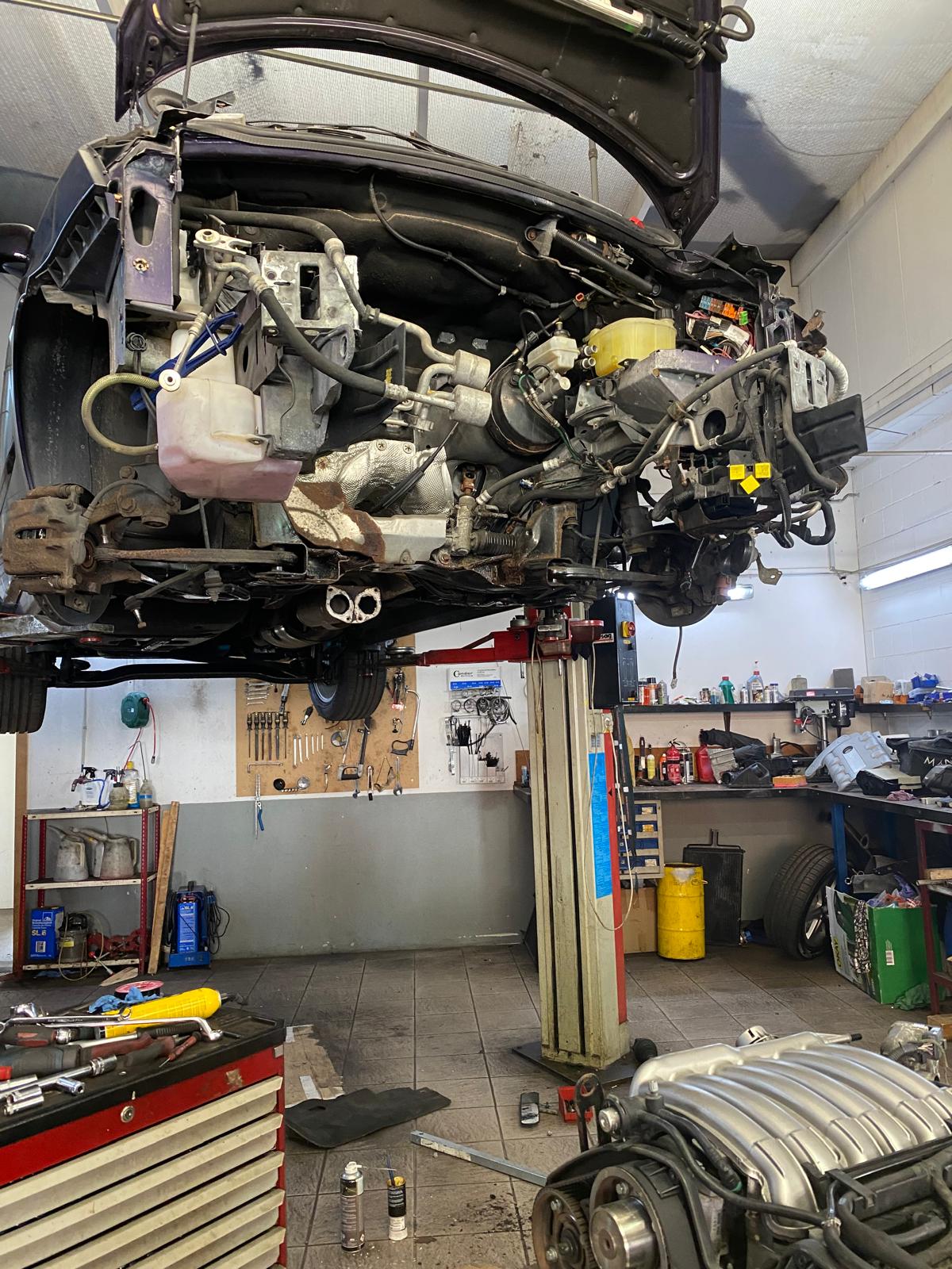 RENAULT Avantime 3.0 V6 Privilège-image-14