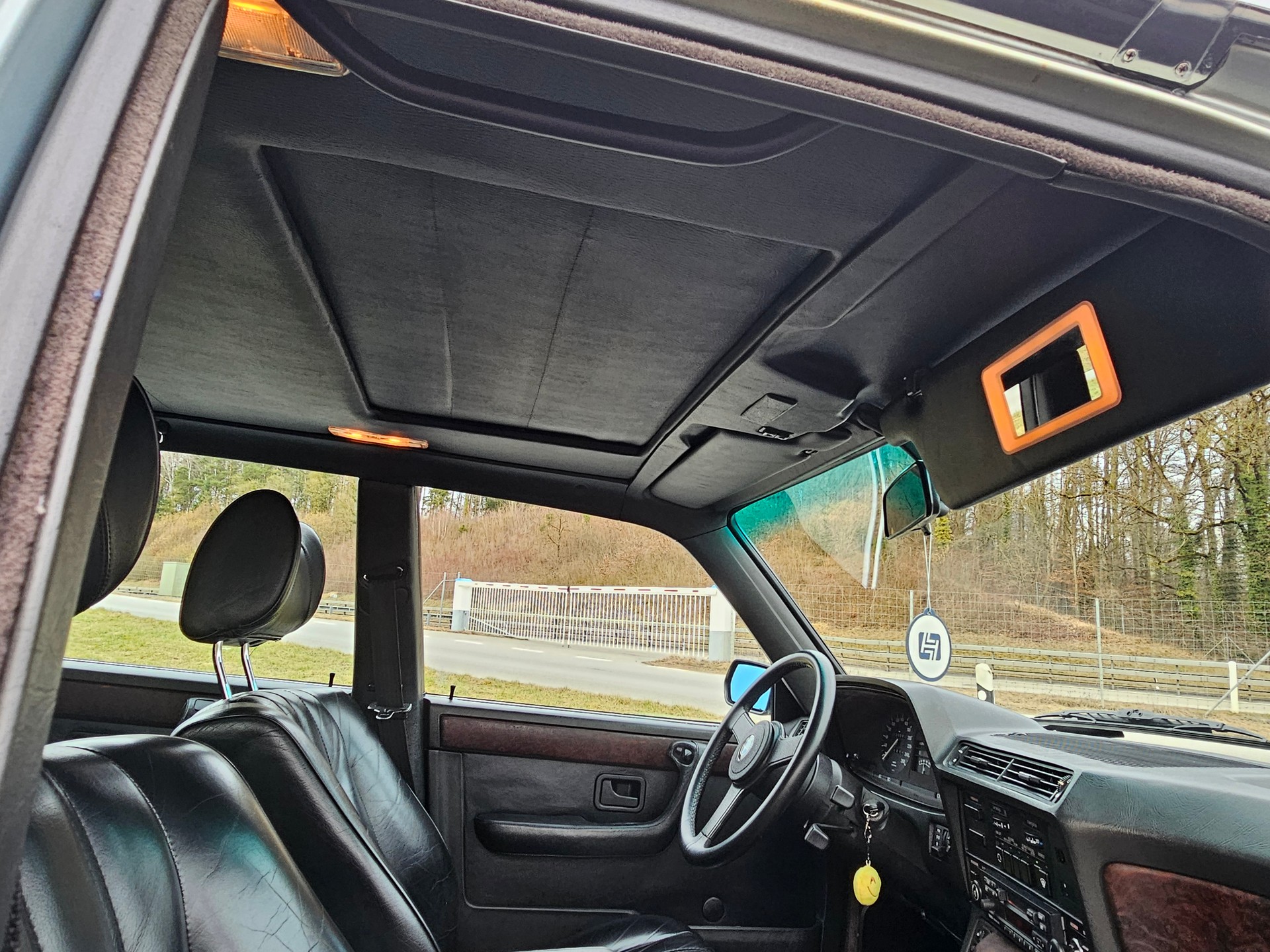 BMW 735-image-18