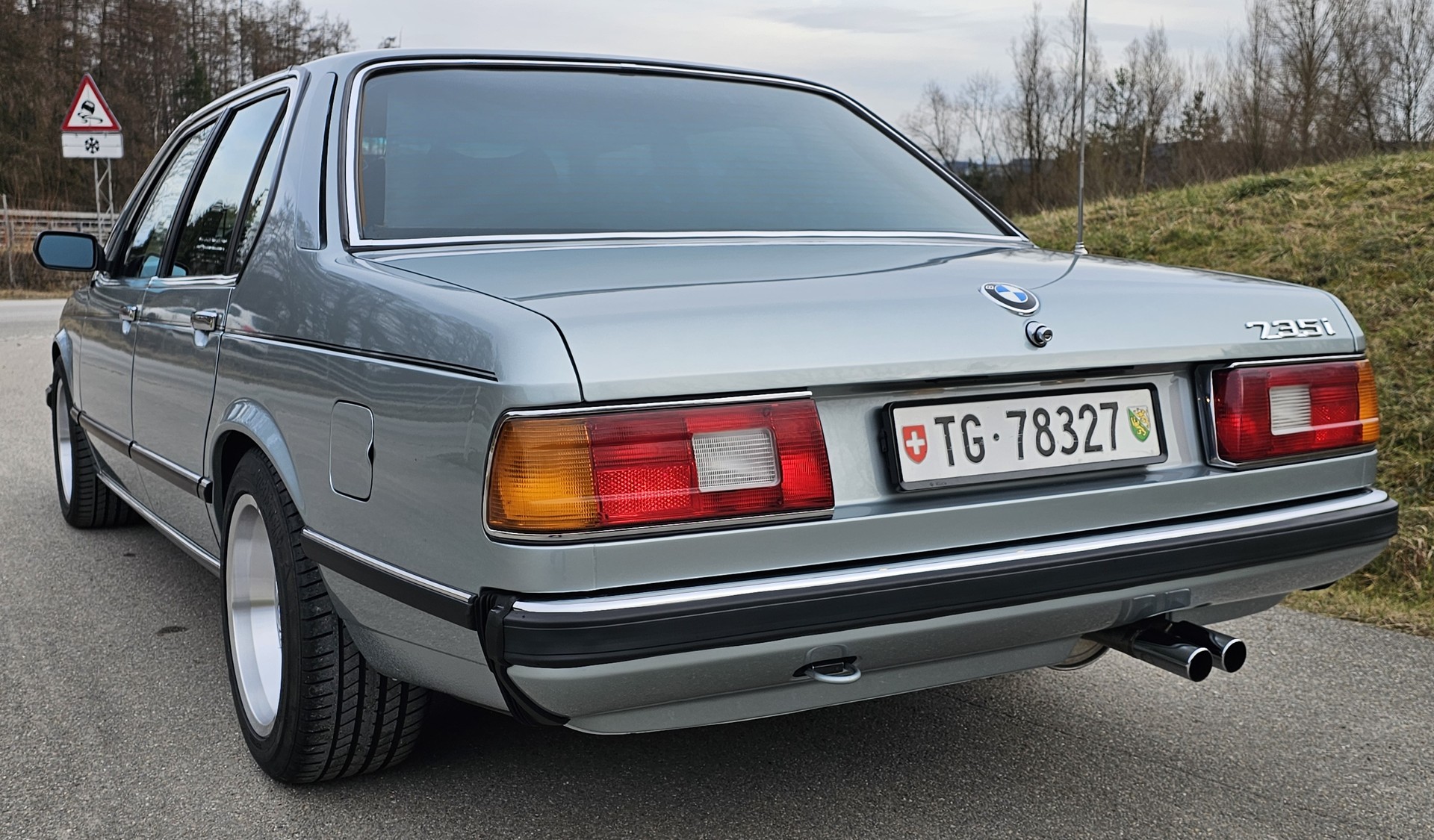 BMW 735-image-4
