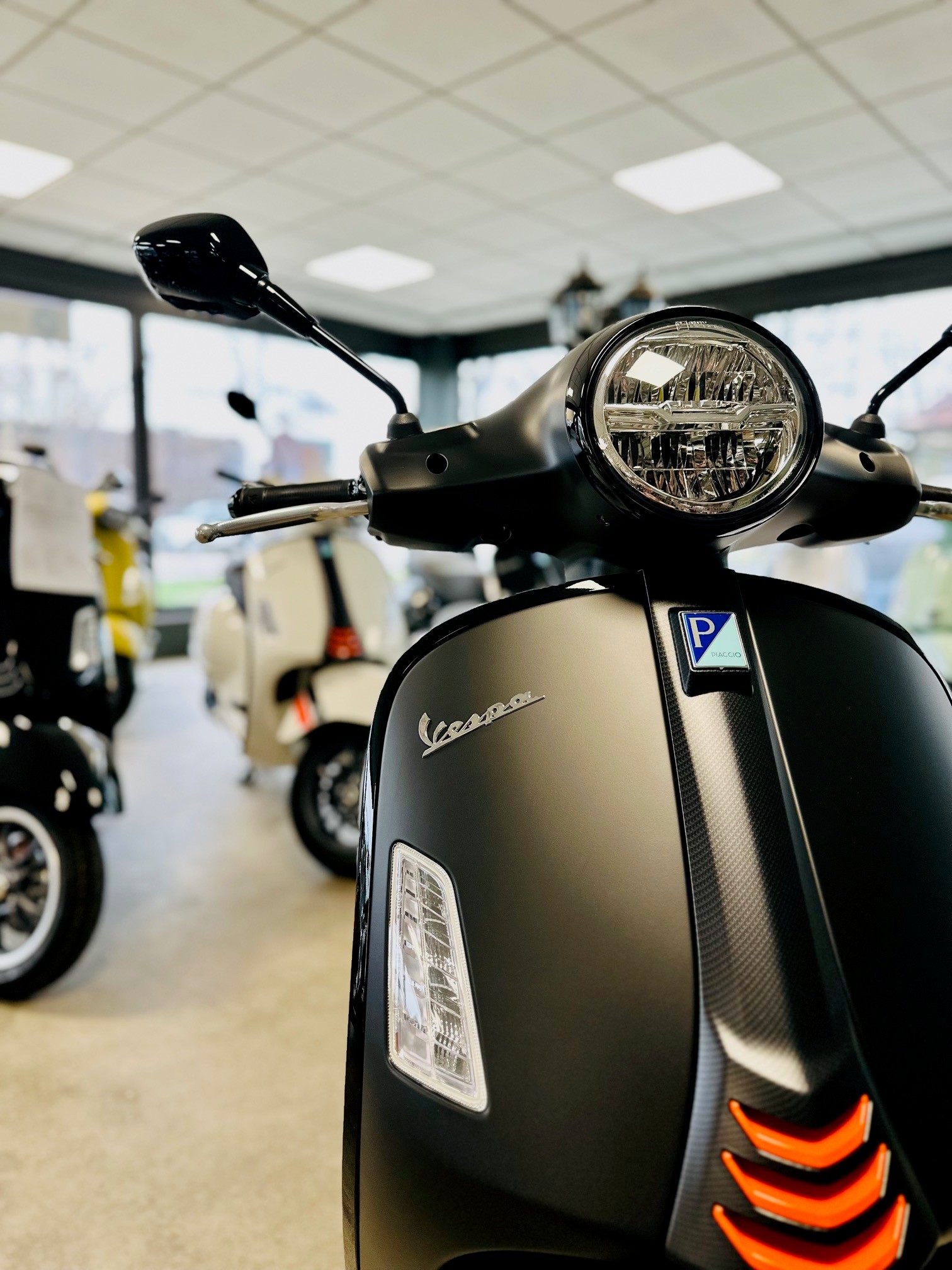PIAGGIO Vespa GTS 125 Super Sport RST Euro 5+-image-5