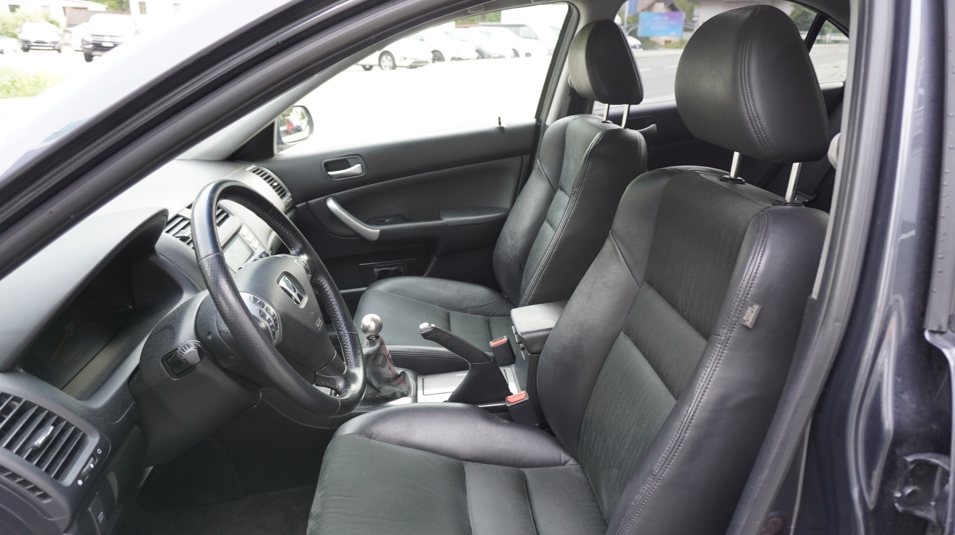 HONDA Accord 2.4i Type-S-showroom-element-3
