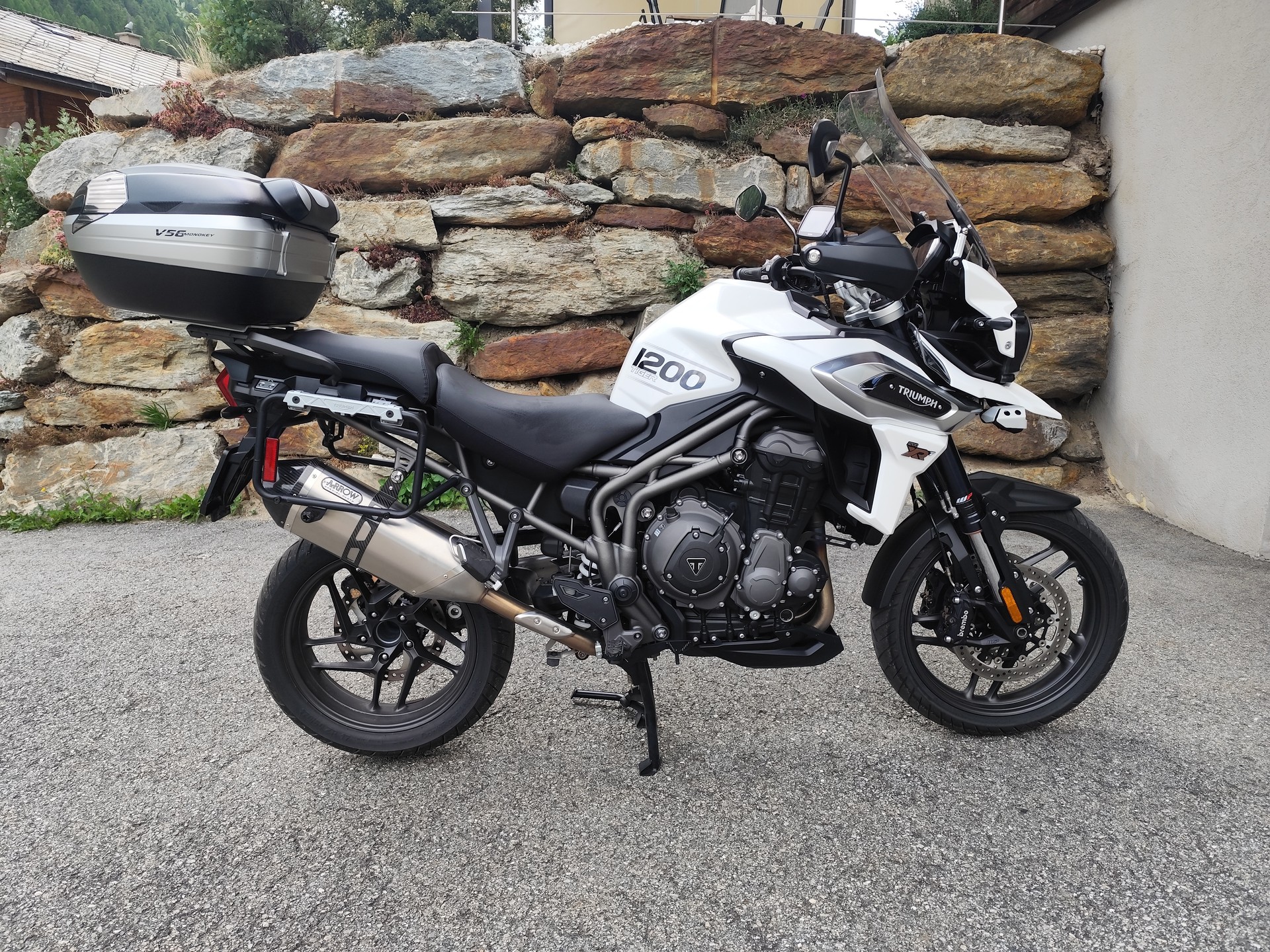 TRIUMPH Tiger 1200 XRt ABS-image-2