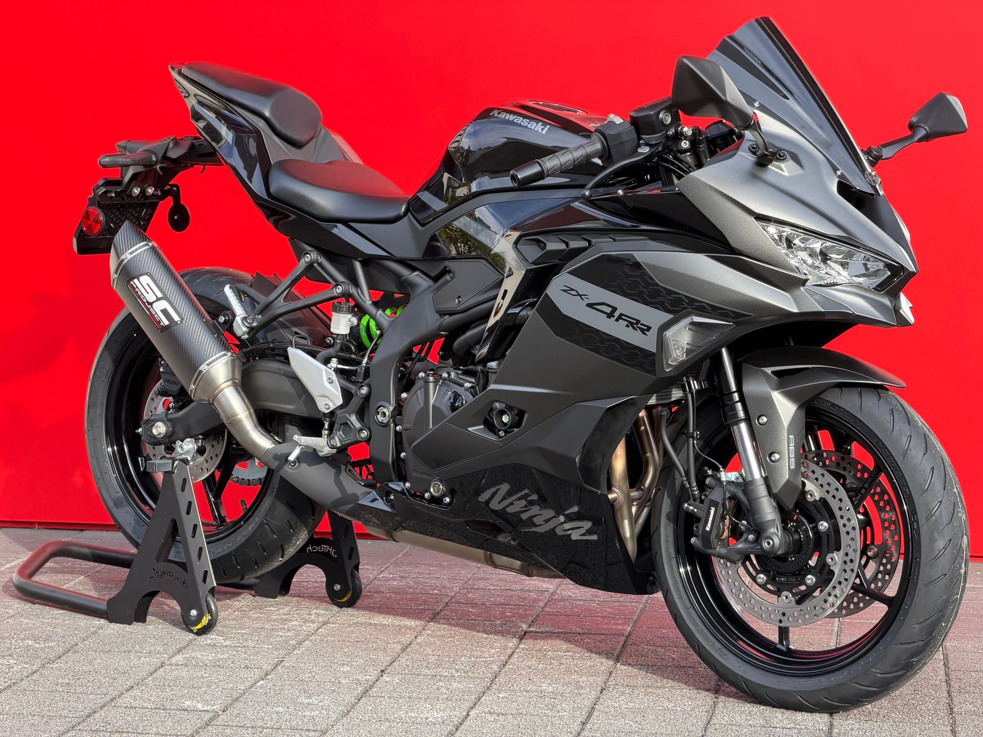 KAWASAKI Ninja ZX-4RR-image-0