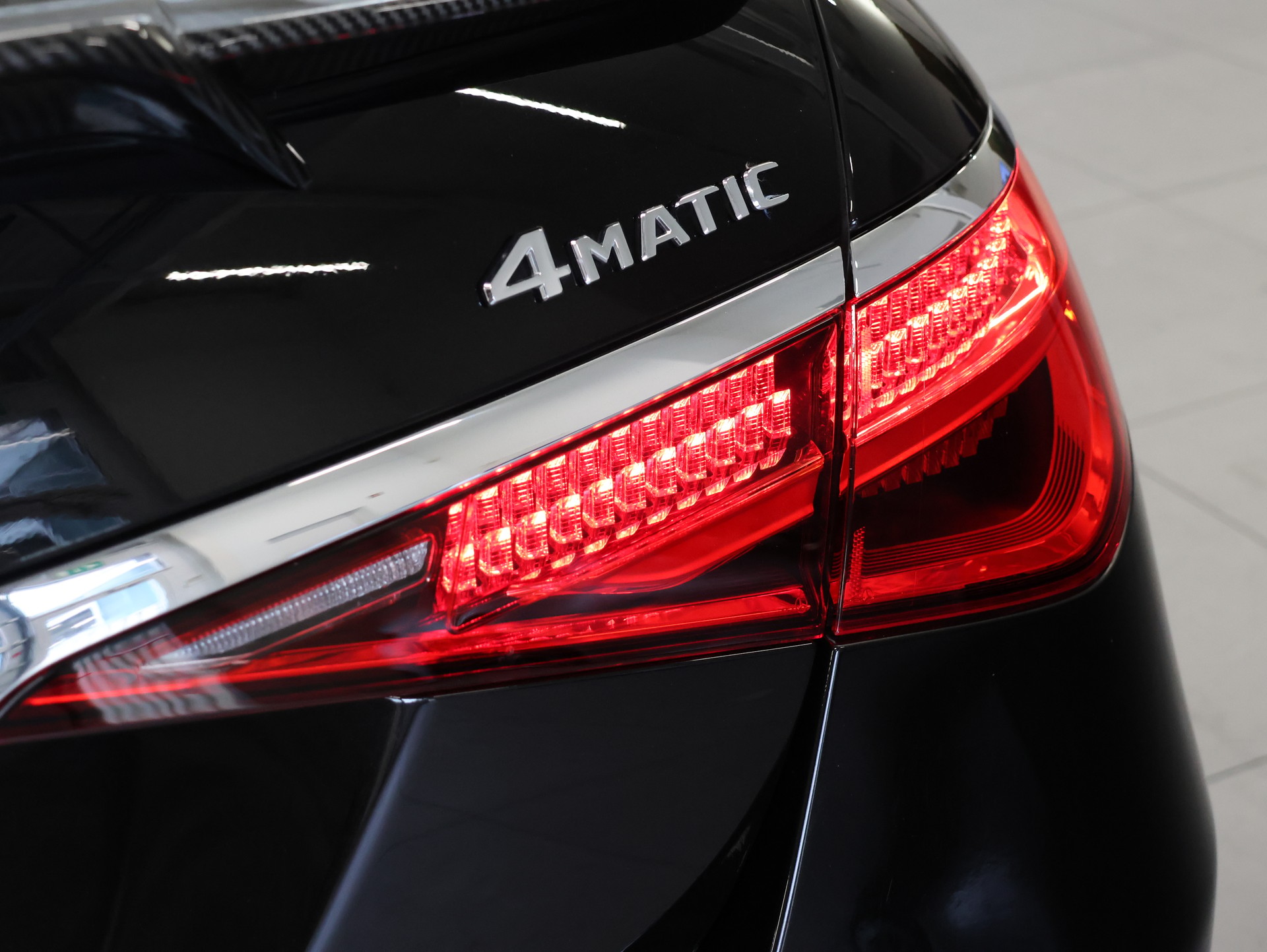 MERCEDES-BENZ S 580 L 4Matic AMG Line 9G-Tronic *Junge Sterne Garantie* *Brabus Optik* *22 Zoll* *Hinterachslenkung*-image-12