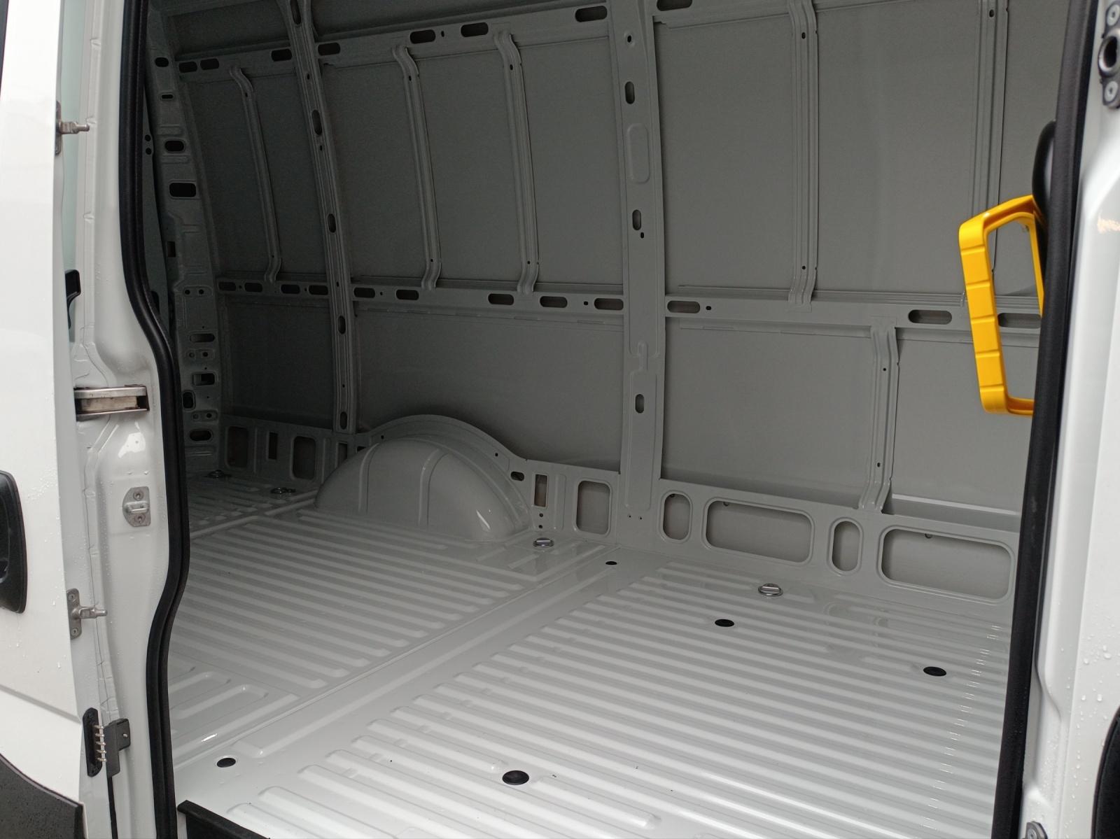IVECO Daily 35S16A8V Kaw. - 3520L-image-14