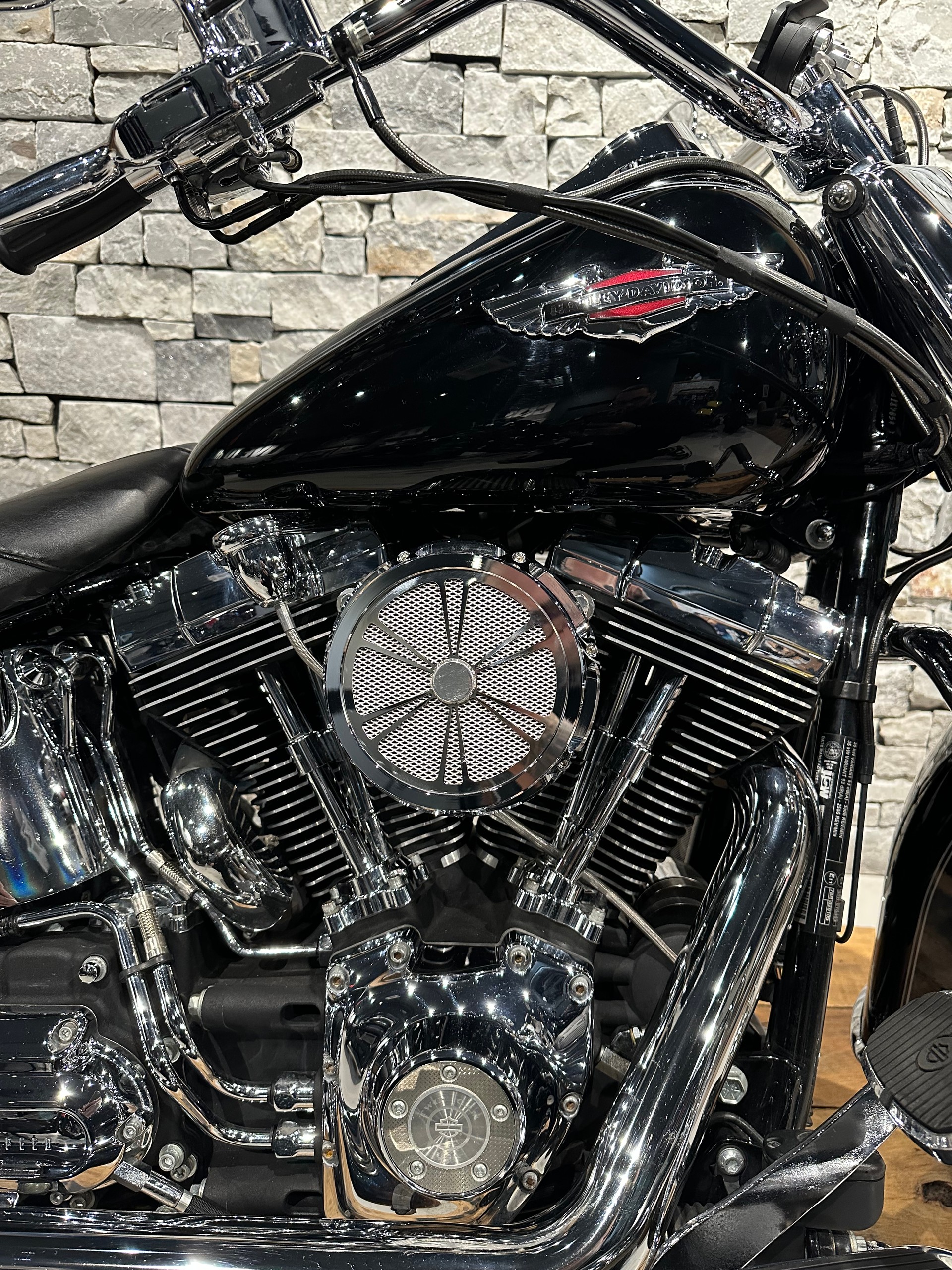 HARLEY-DAVIDSON FLSTN Softail Deluxe ABS-image-3