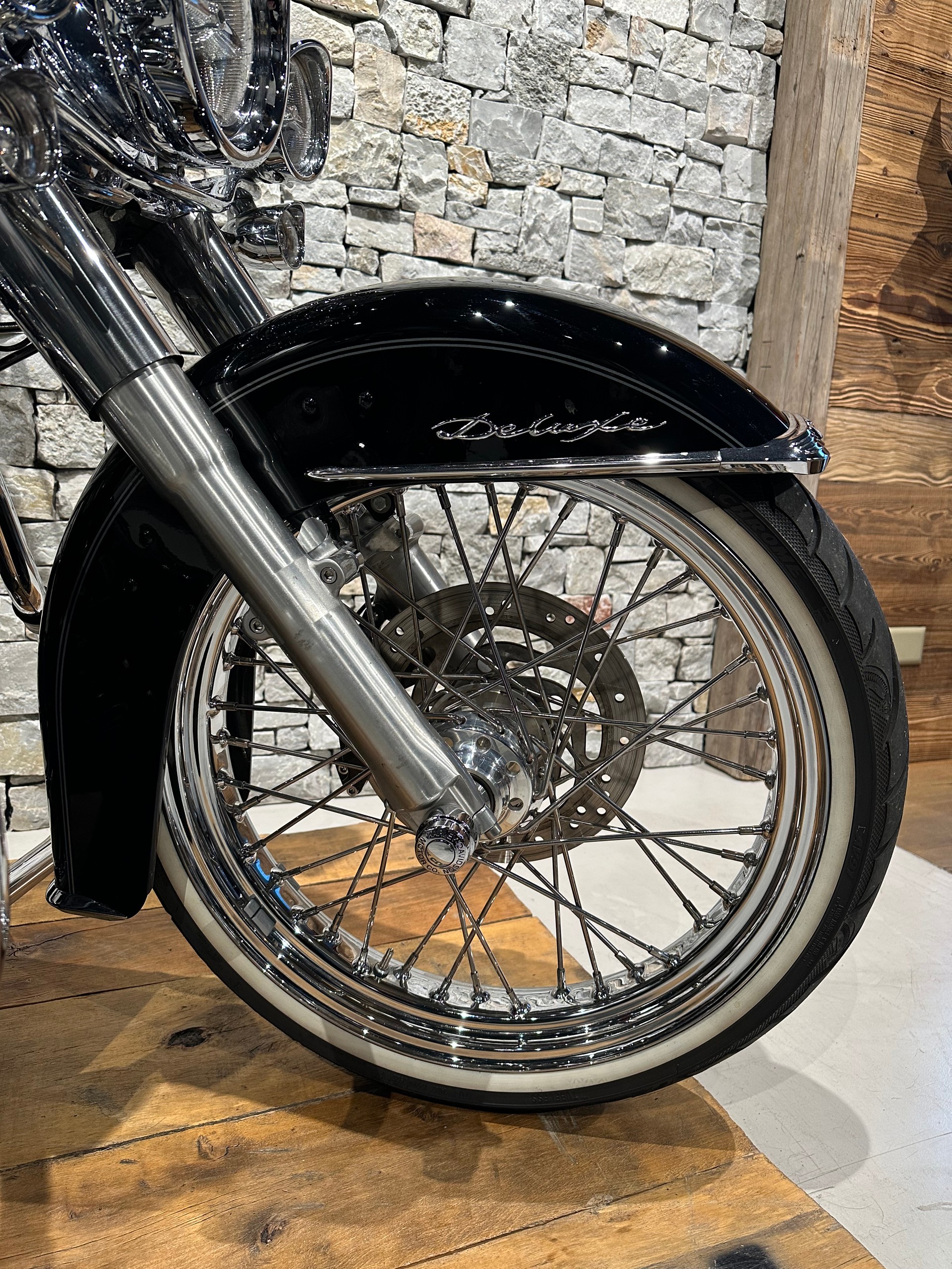 HARLEY-DAVIDSON FLSTN Softail Deluxe ABS-image-4