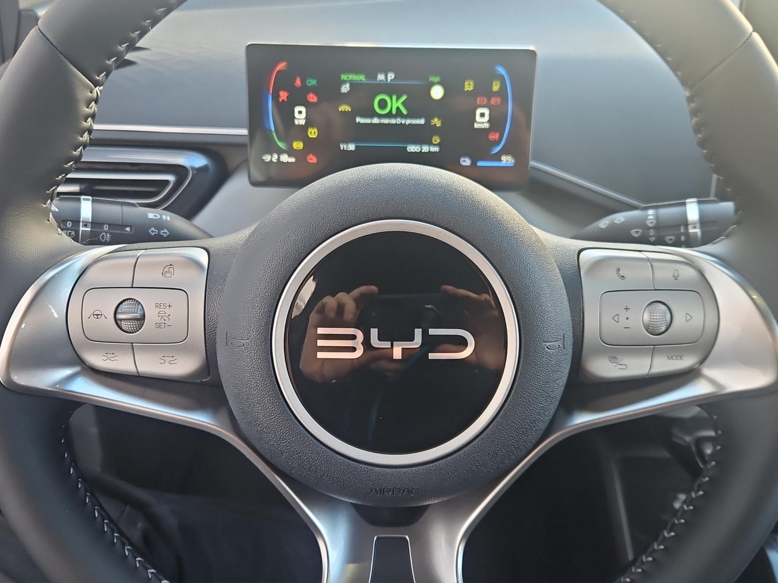 BYD Dolphin Surf 30 kWh Active-image-8
