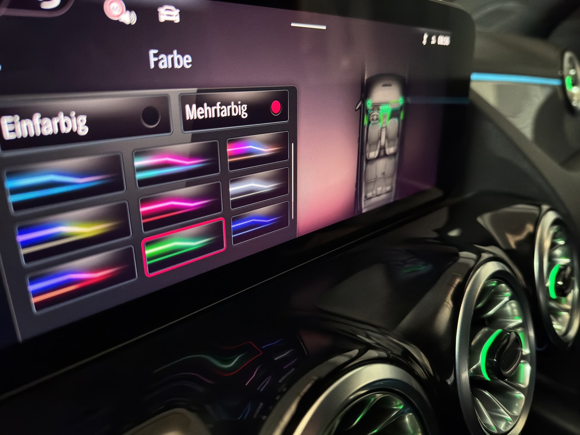MERCEDES-BENZ GLA 200 AMG Line "AHK-Distronic"-image-19