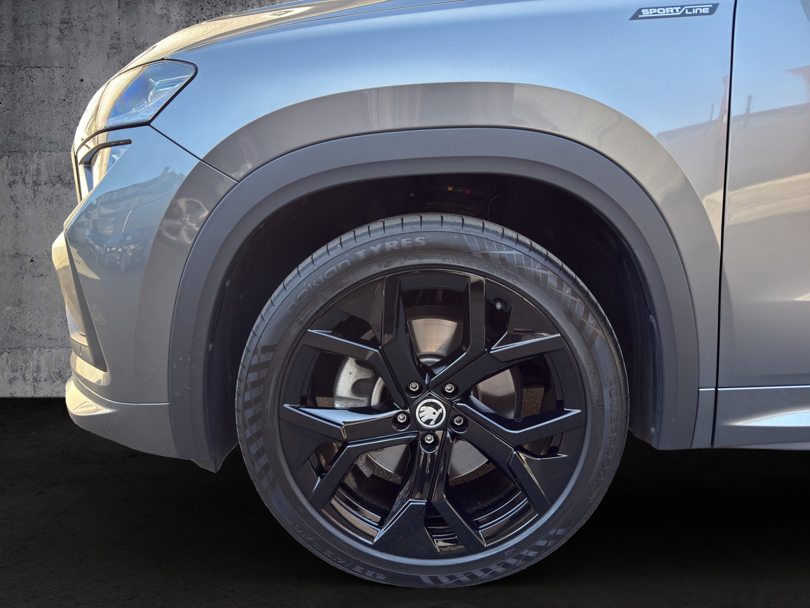 SKODA Kodiaq 2.0 TDI Sportline 4x4 *CH-Fahrzeug*-image-4
