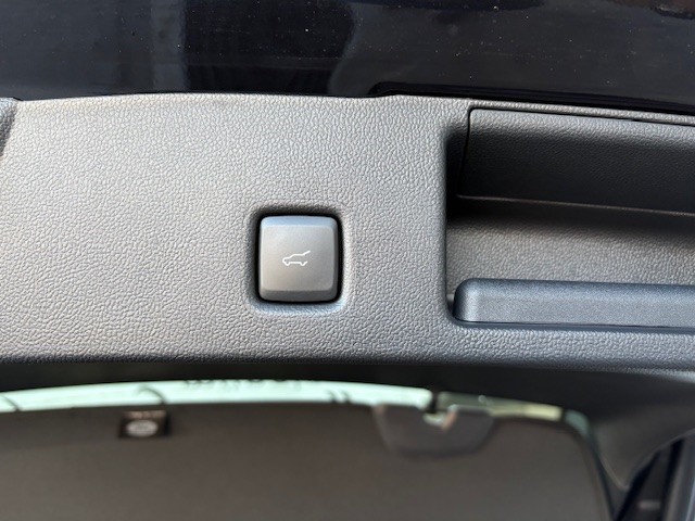 FORD Kuga 2.5 PHEV ST-Line X FWD-image-7