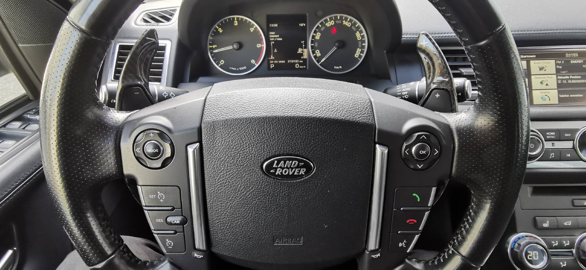 LAND ROVER Range Rover Sport 3.0 SDV6 HSE-image-12