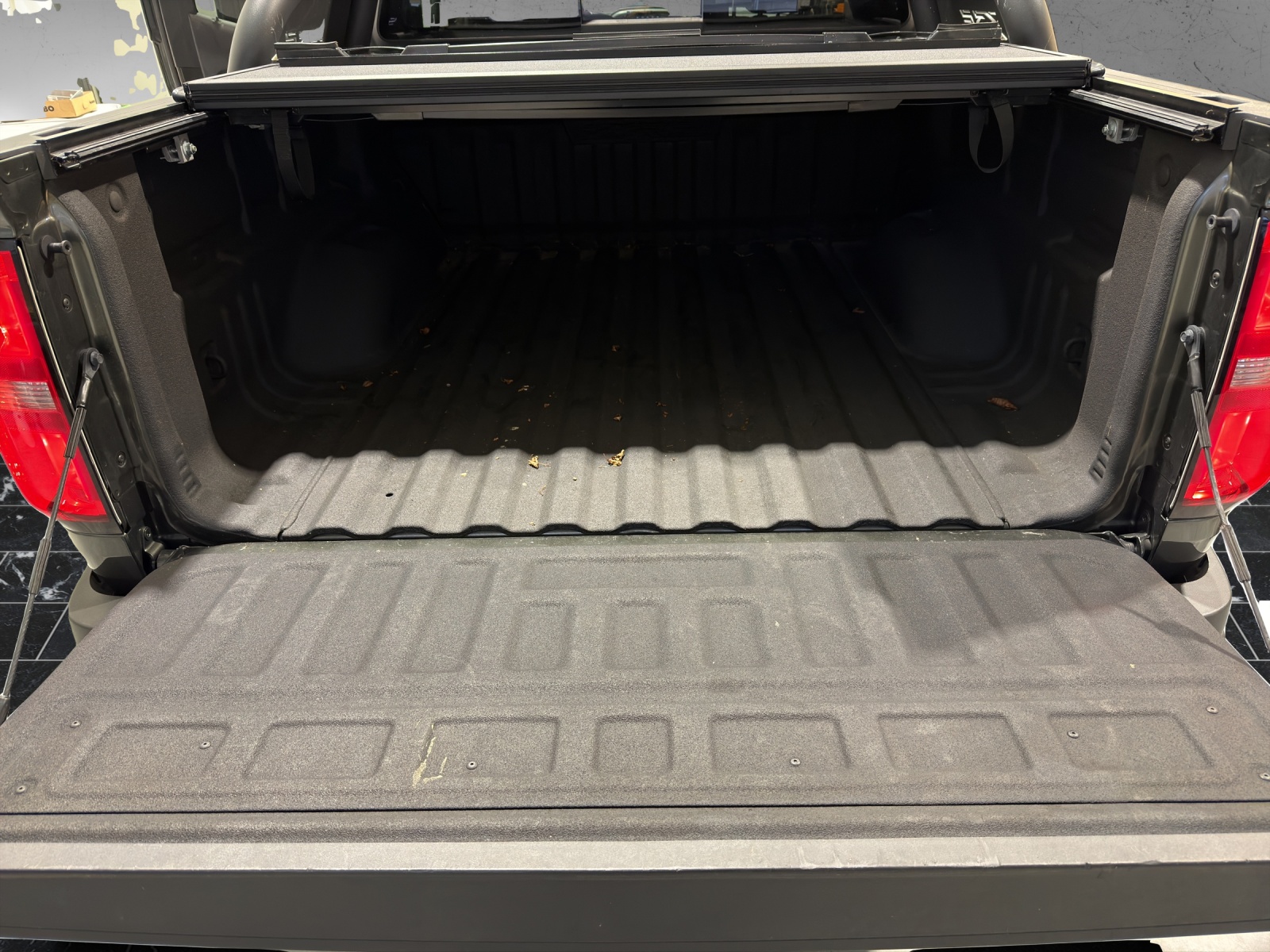 CHEVROLET ZR2-image-9