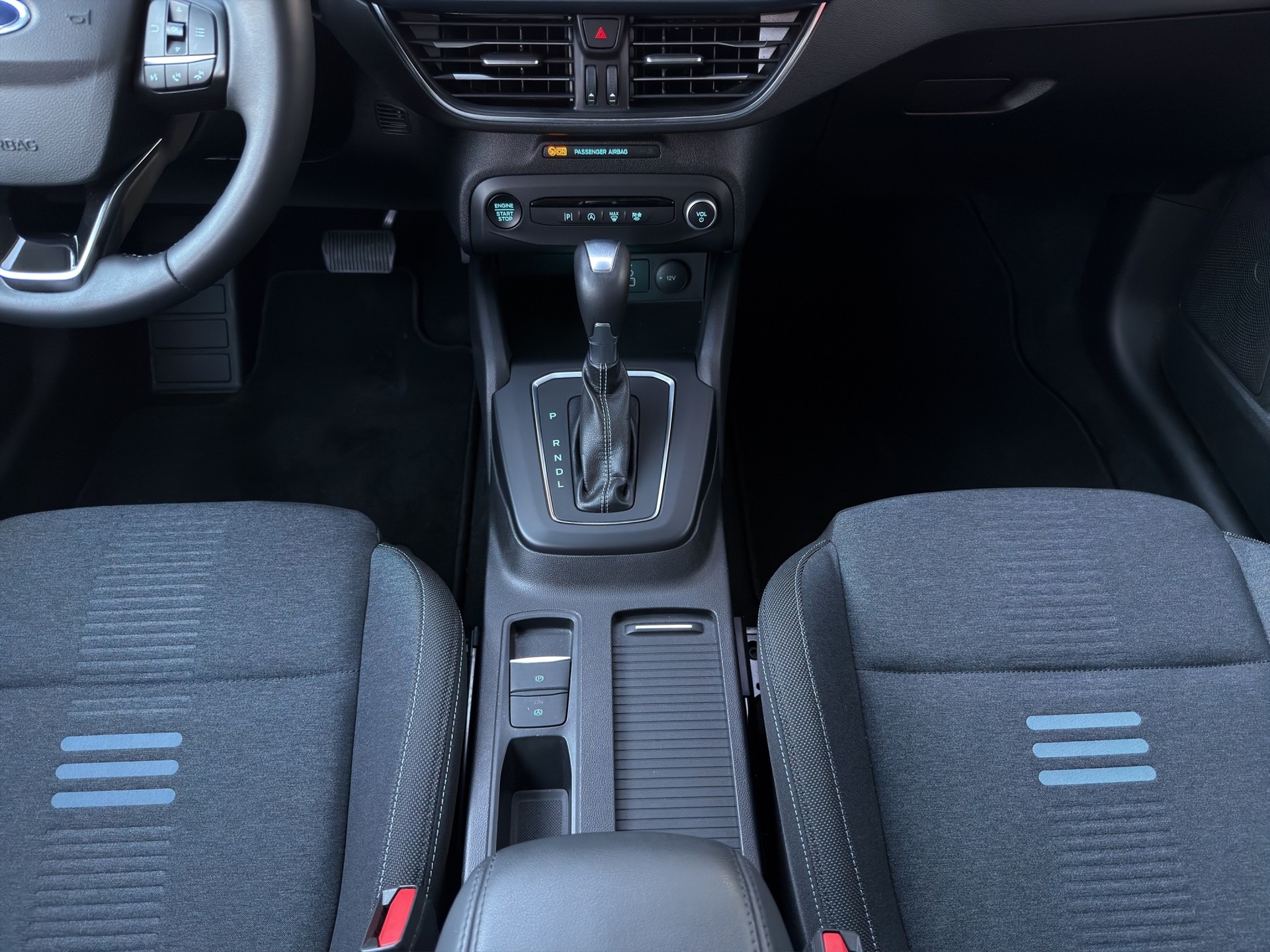 FORD Focus 1.0 MHEV Active Automatic-image-10