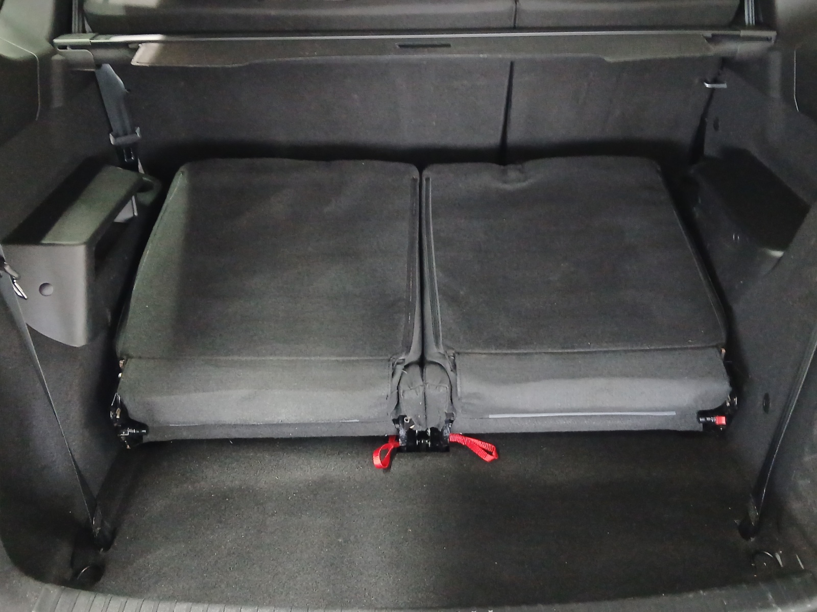 DACIA Jogger HEV 140 Extreme-image-12
