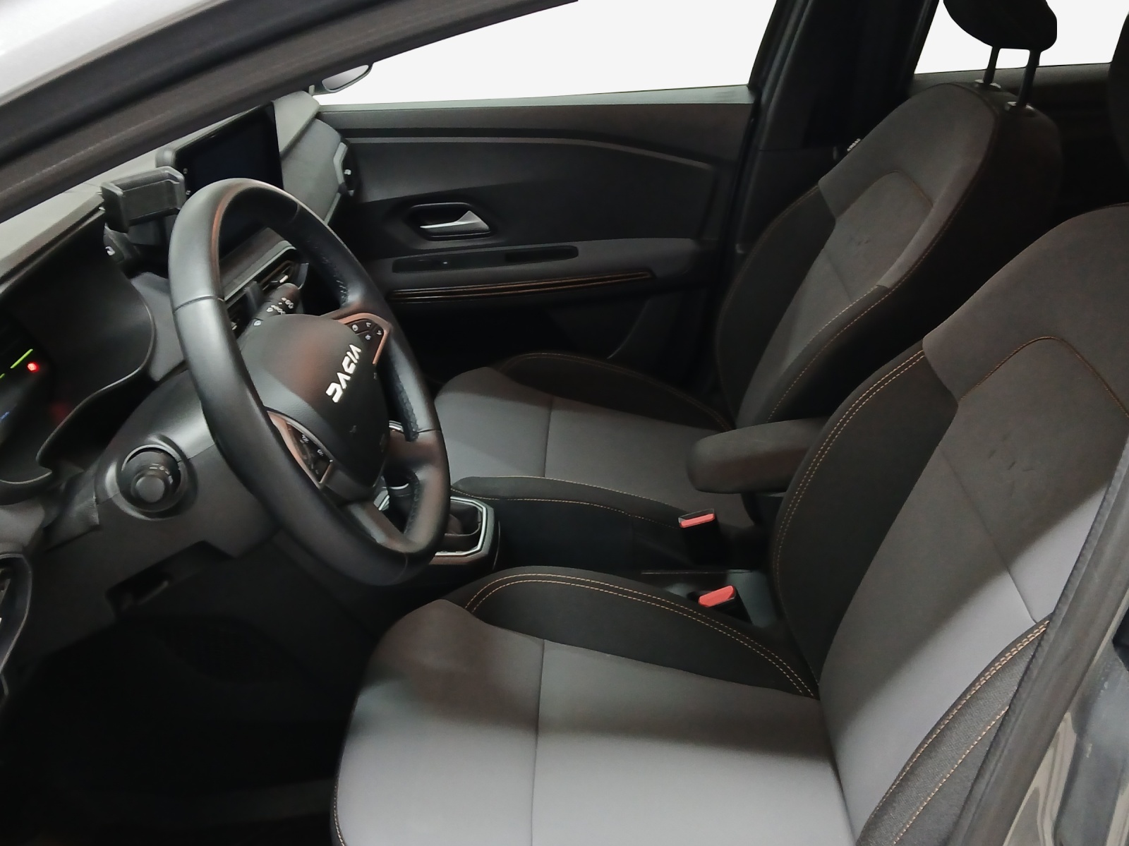 DACIA Jogger HEV 140 Extreme-image-7