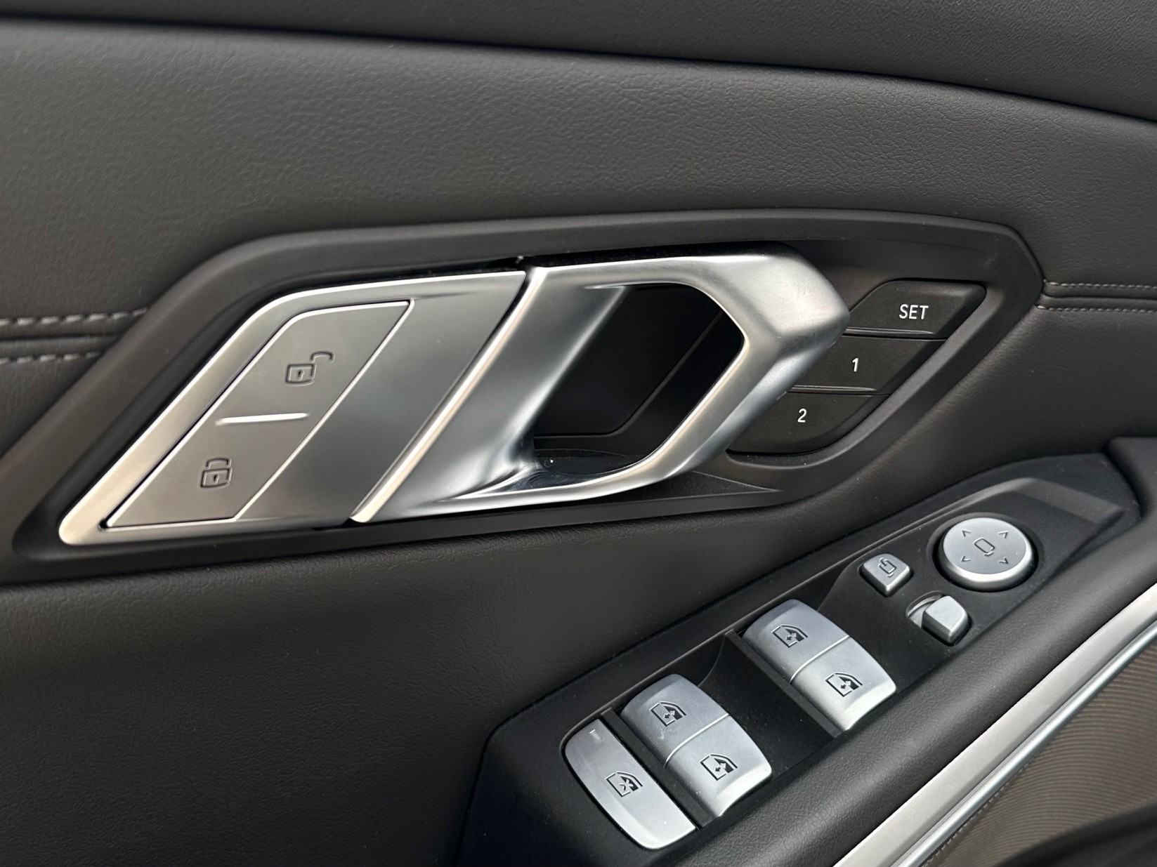 BMW M3 Competition M xDrive-image-10