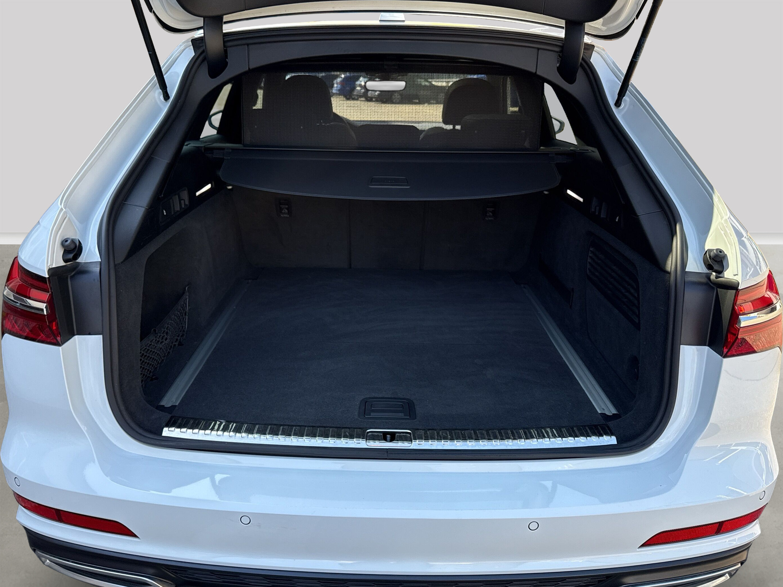 AUDI A6 Avant 45 Sport Att qu-image-15